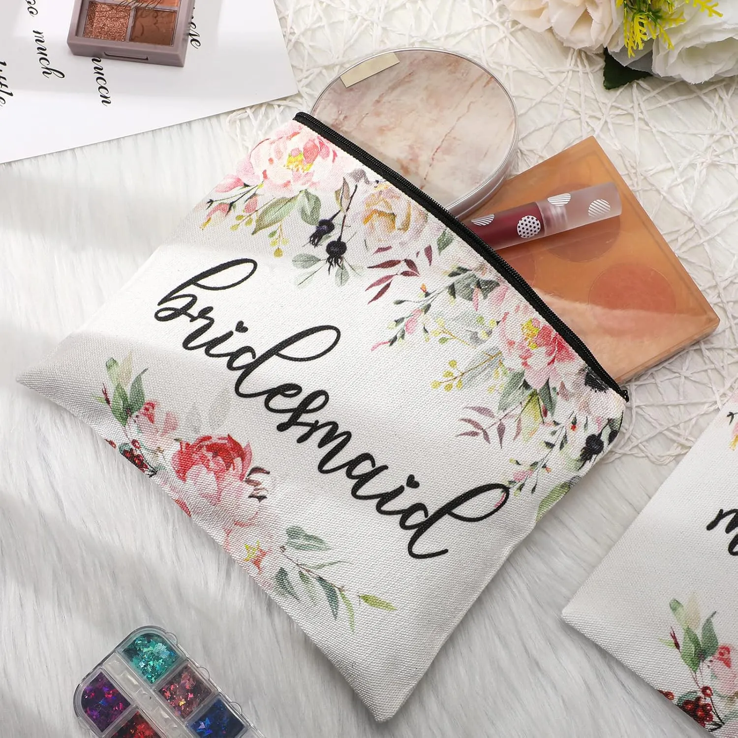 8 Pcs Bridesmaid Makeup Bag Matron of Honor Gifts Bridal Bag for Bridal Wedding Party Gift(Floral Pattern)