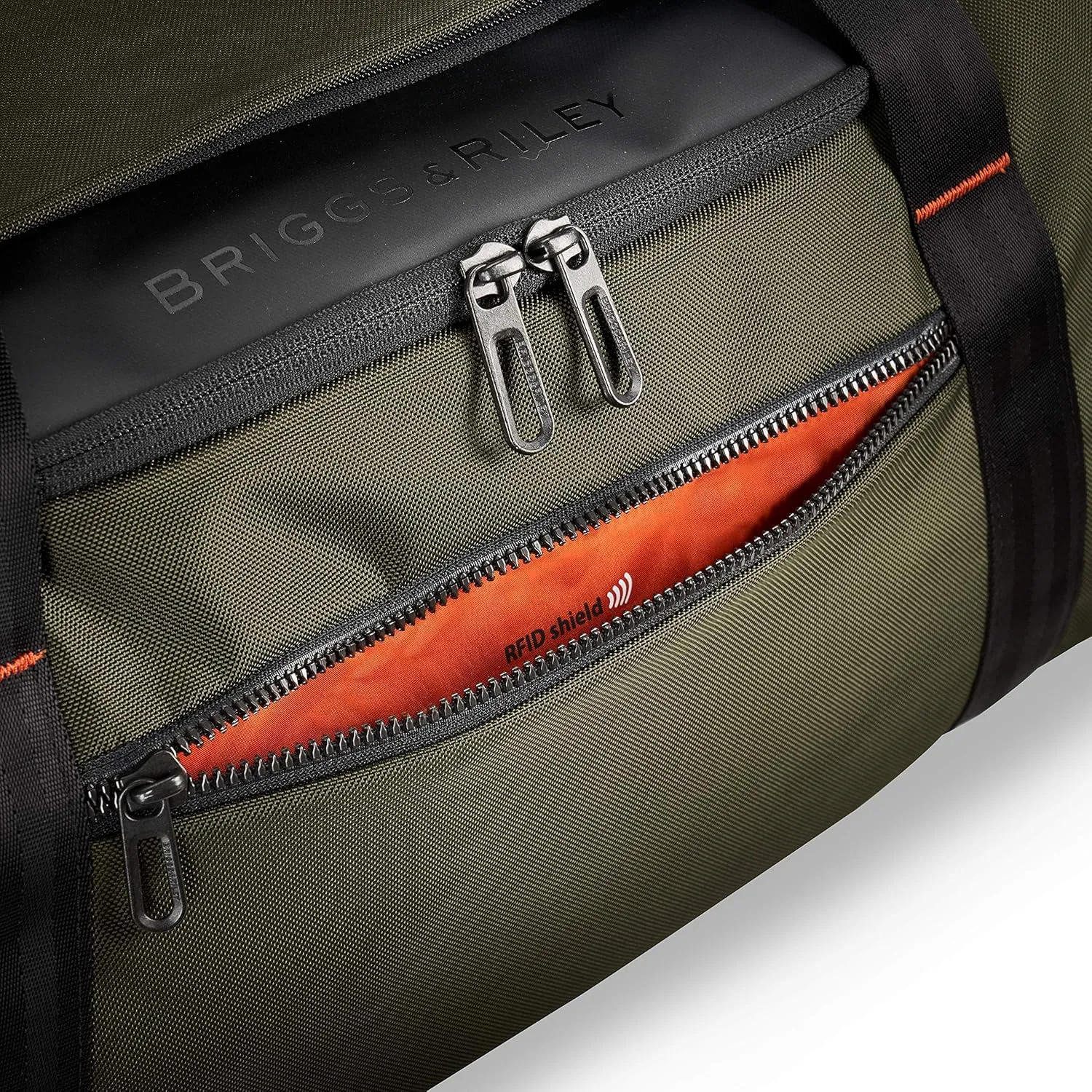 Briggs & Riley Large Travel Duffle Bag for Planes & Gym - Carry On Bag for Women & Men, Weekender & Overnight Luggage, Fits Most Overhead Bins, Adjustable Shoulder Strap - ZDX Collection, Hunter