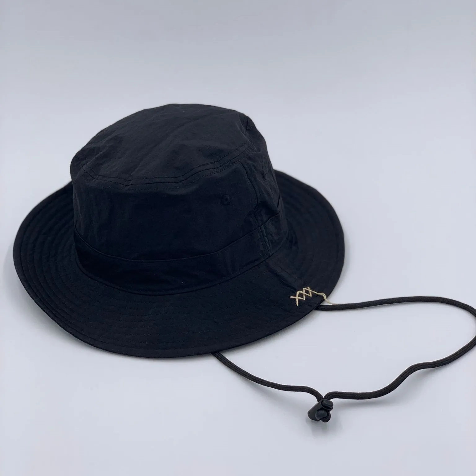 Bucket LID00045