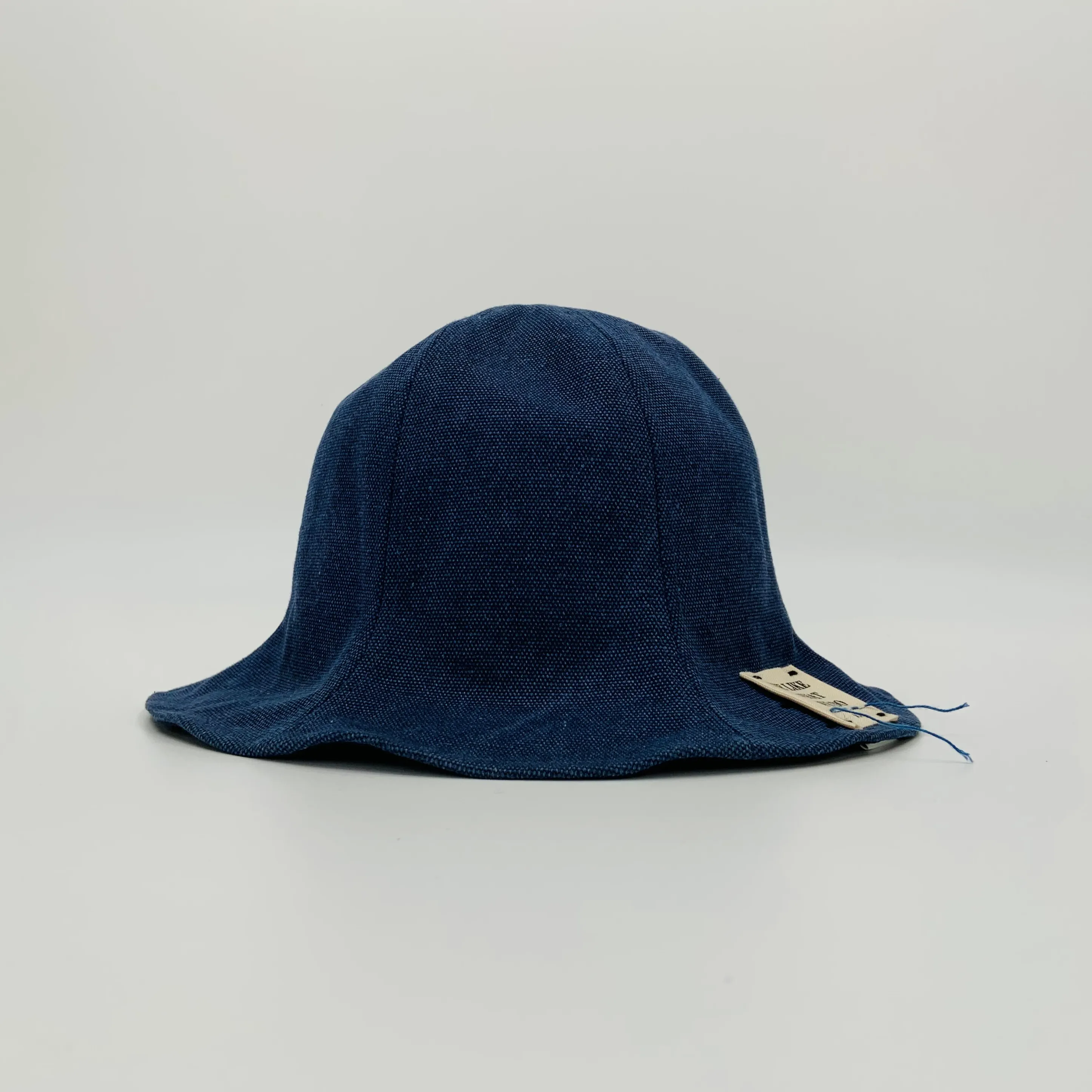 Bucket LIG00038