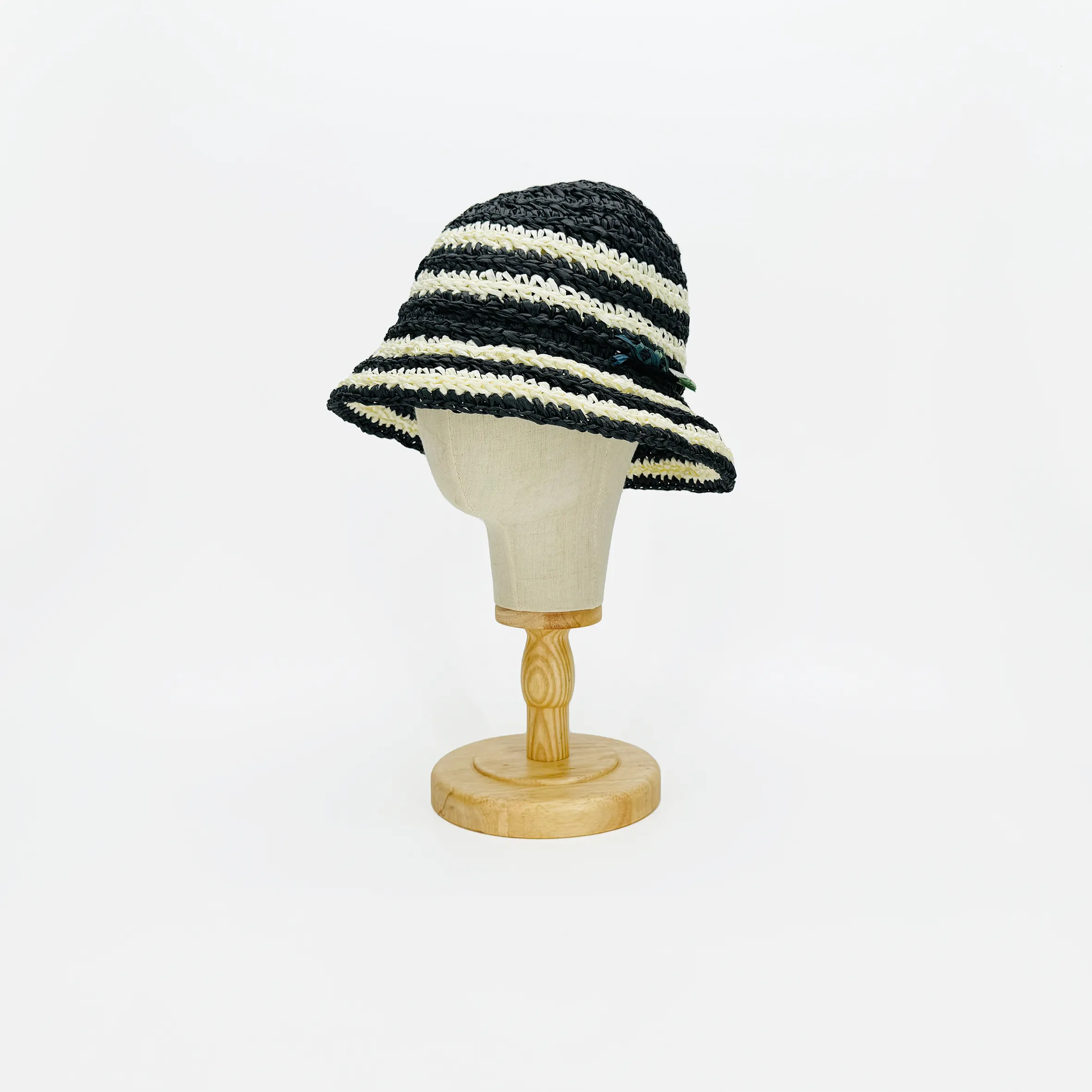 Bucket LIK00088
