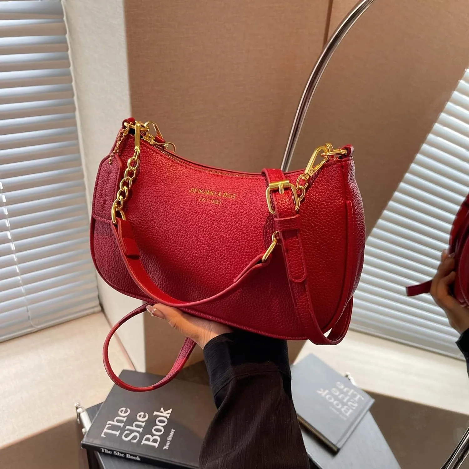 Crossbody Bags for Women Trendy Crescent Shoulder Underarm Small Purse Retro Classic Hobo Clutch Handbag Fashion Y2K