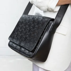 Crossbody-Preta