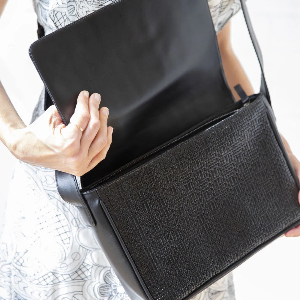 Crossbody-Preta