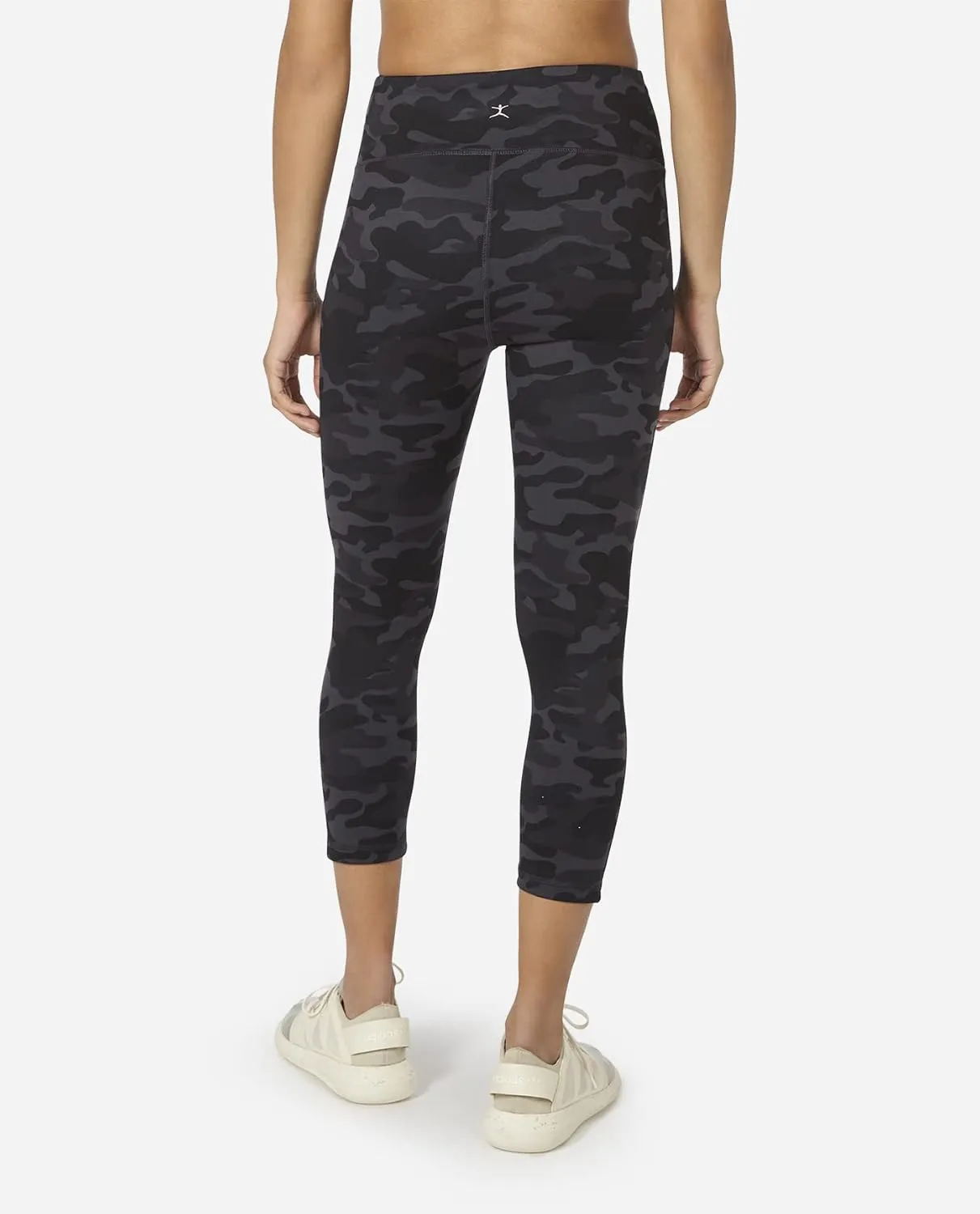 Danskin Women's All Over Printed Capri Legging
