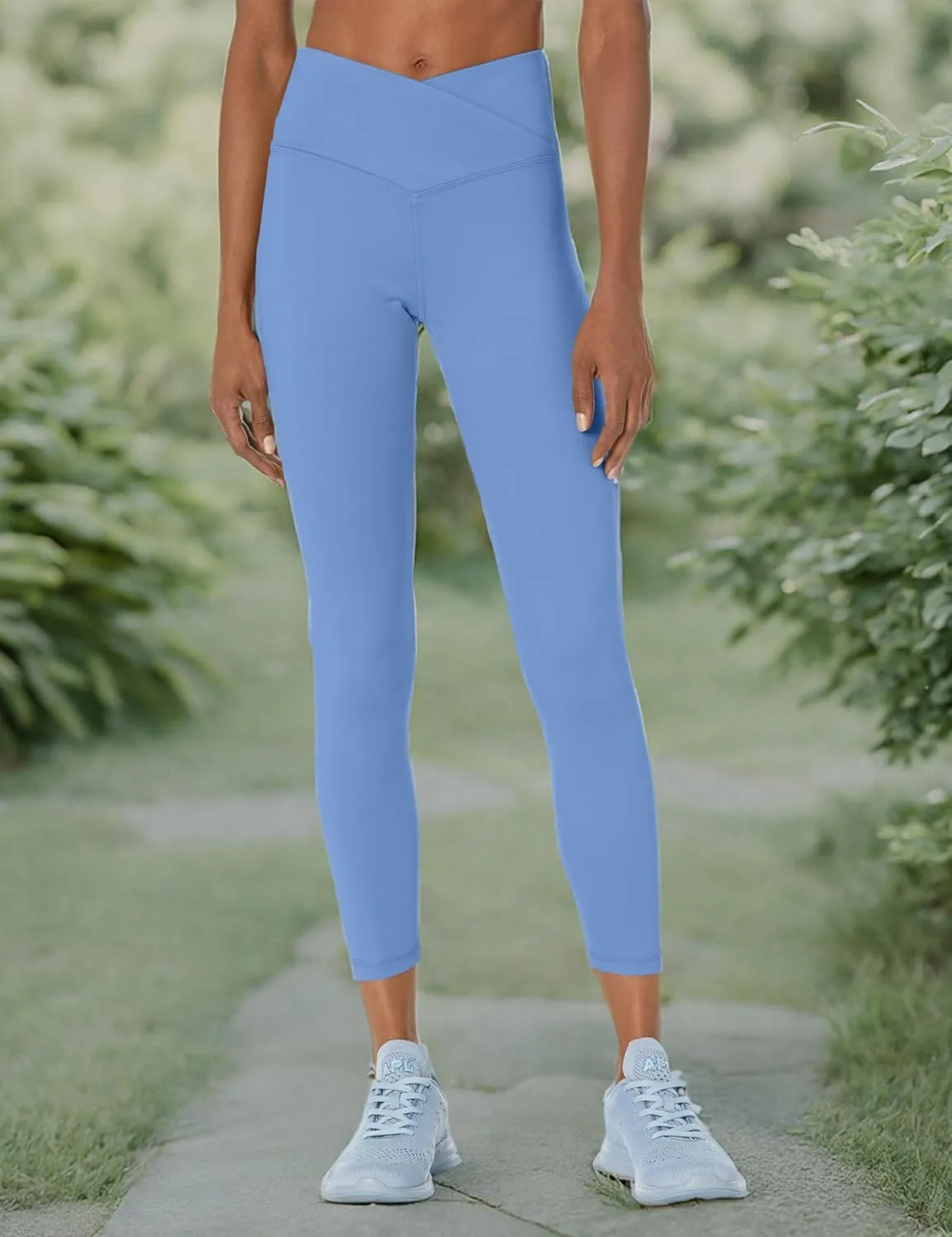 Danskin Women's Crossover Waist 7/8 Legging