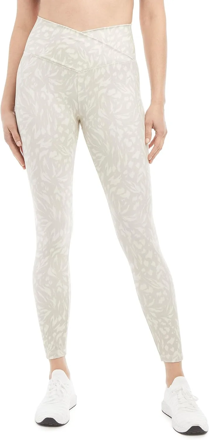 Danskin Women's Crossover Waist 7/8 Legging