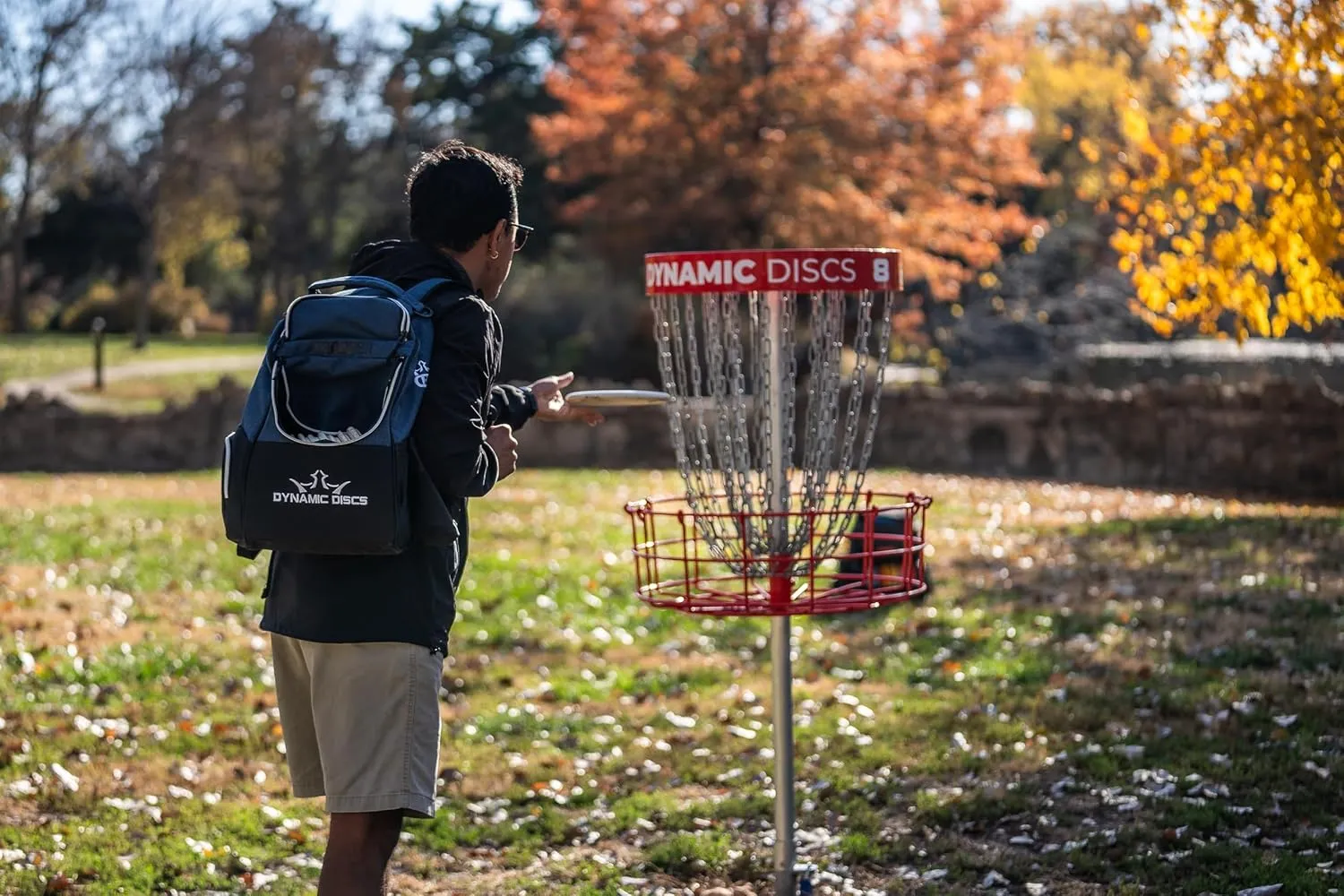Dynamic Discs Trooper Disc Golf Bag | Large Frisbee Bags with 18  Discs Capacity | Lightweight & Durable Backpack | Great Gifts or Disc Golf Accessories for Men | Ideal for Beginners & Pro Players