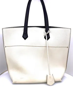 FENDI ALL IN LEATHER TOTE BAG