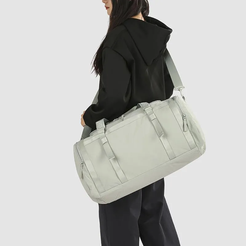 Gym Bag-Small Duffle Travel with Shoe Compartment Personal Item Weekender Sports Bag Weekend a Water-resistant Insulated Pocket & Women Wet(Black)