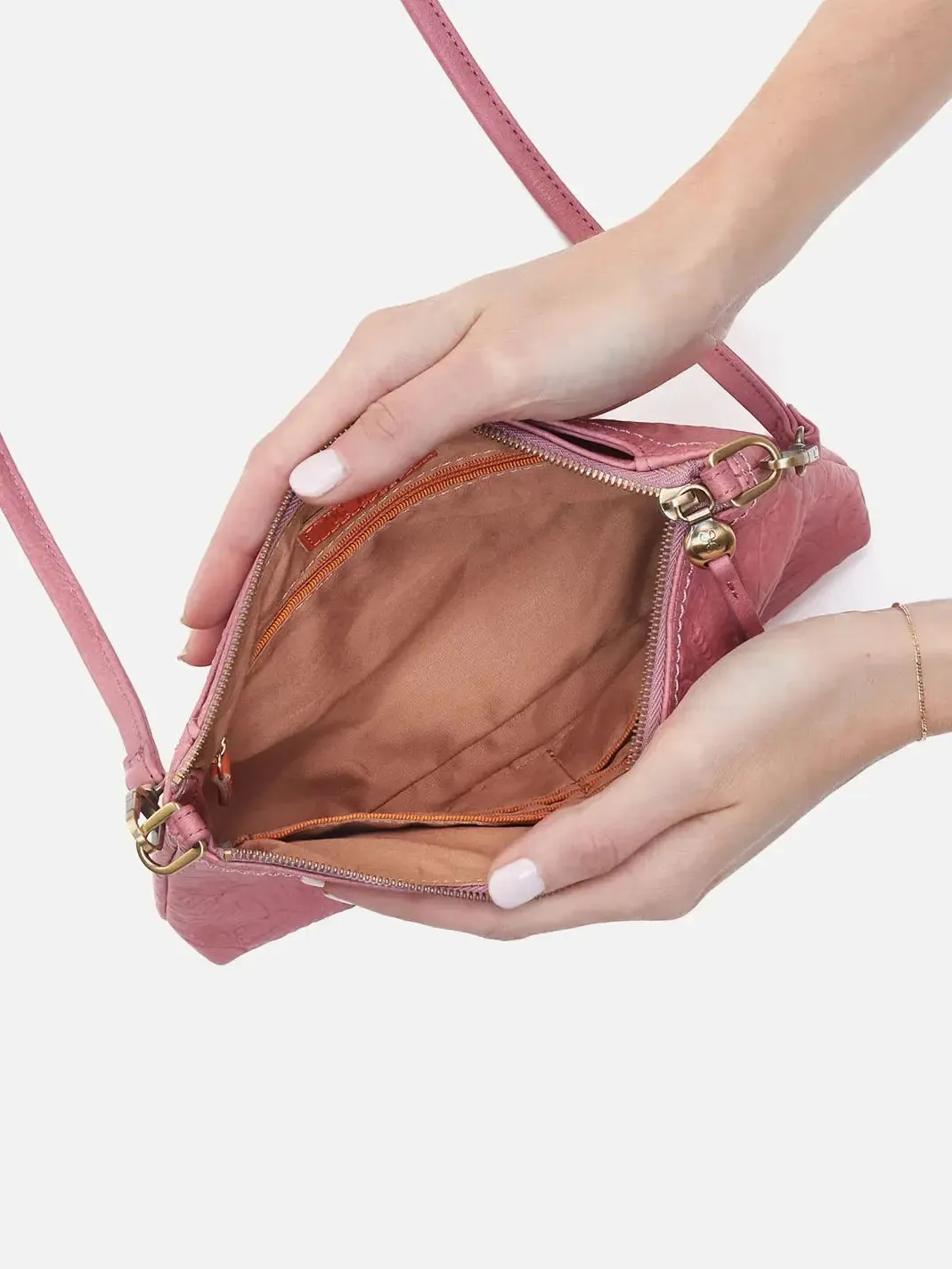 HOBO Darcy Crossbody: Embossed Leather