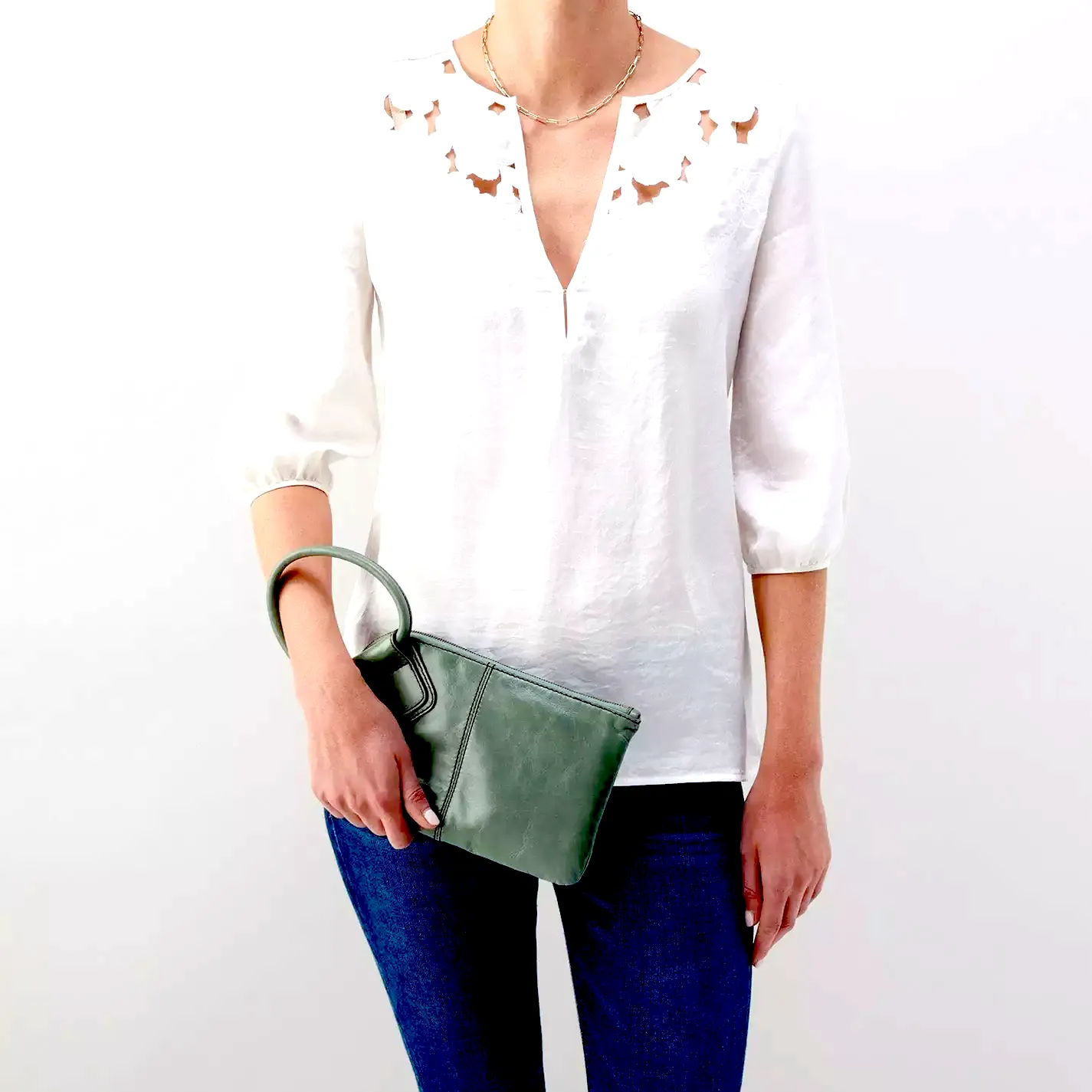 HOBO INTERNATIONAL SABLE CLUTCH WRISTLET