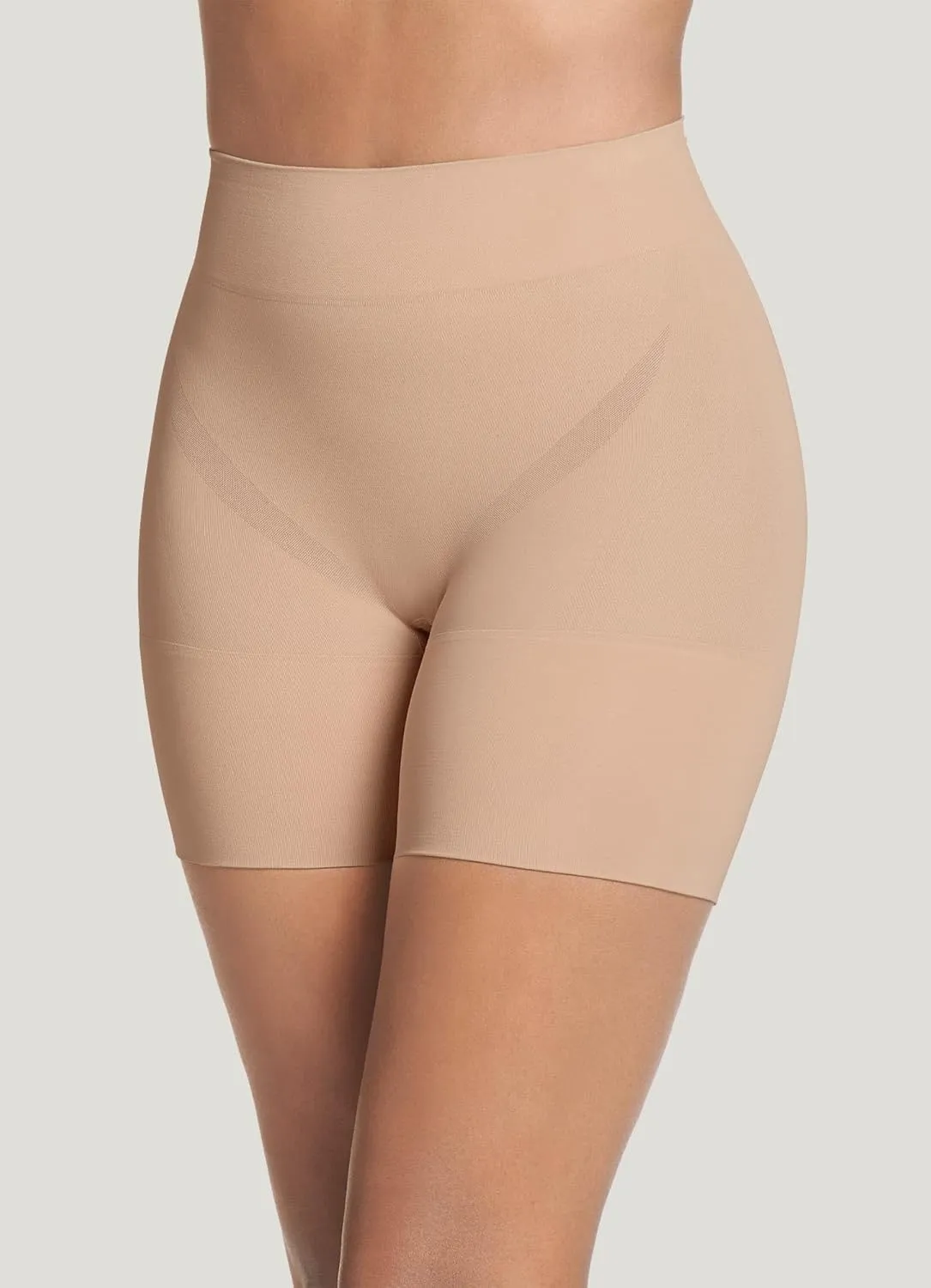 Jockey Women's Shapewear Skimmies Seamfree Tummy Smoothing Mid-Waist Mid-Thigh Short