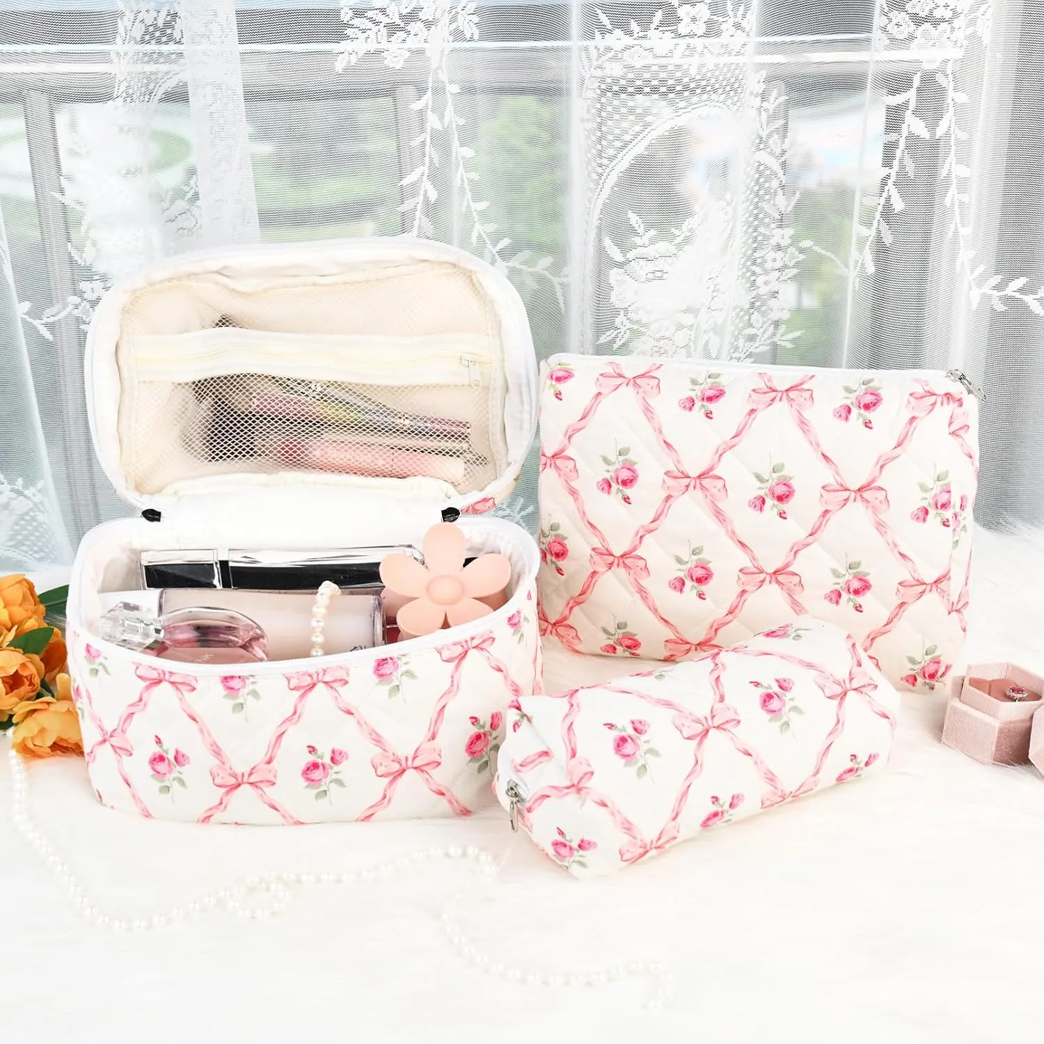 Large Makeup Bag Quilted Makeup Bags Set Cute Cosmetic Bag for Women Girls Floral Coquette Aesthetic Toiletry Bag Travel Make Up Organizer Pink Skincare Bag