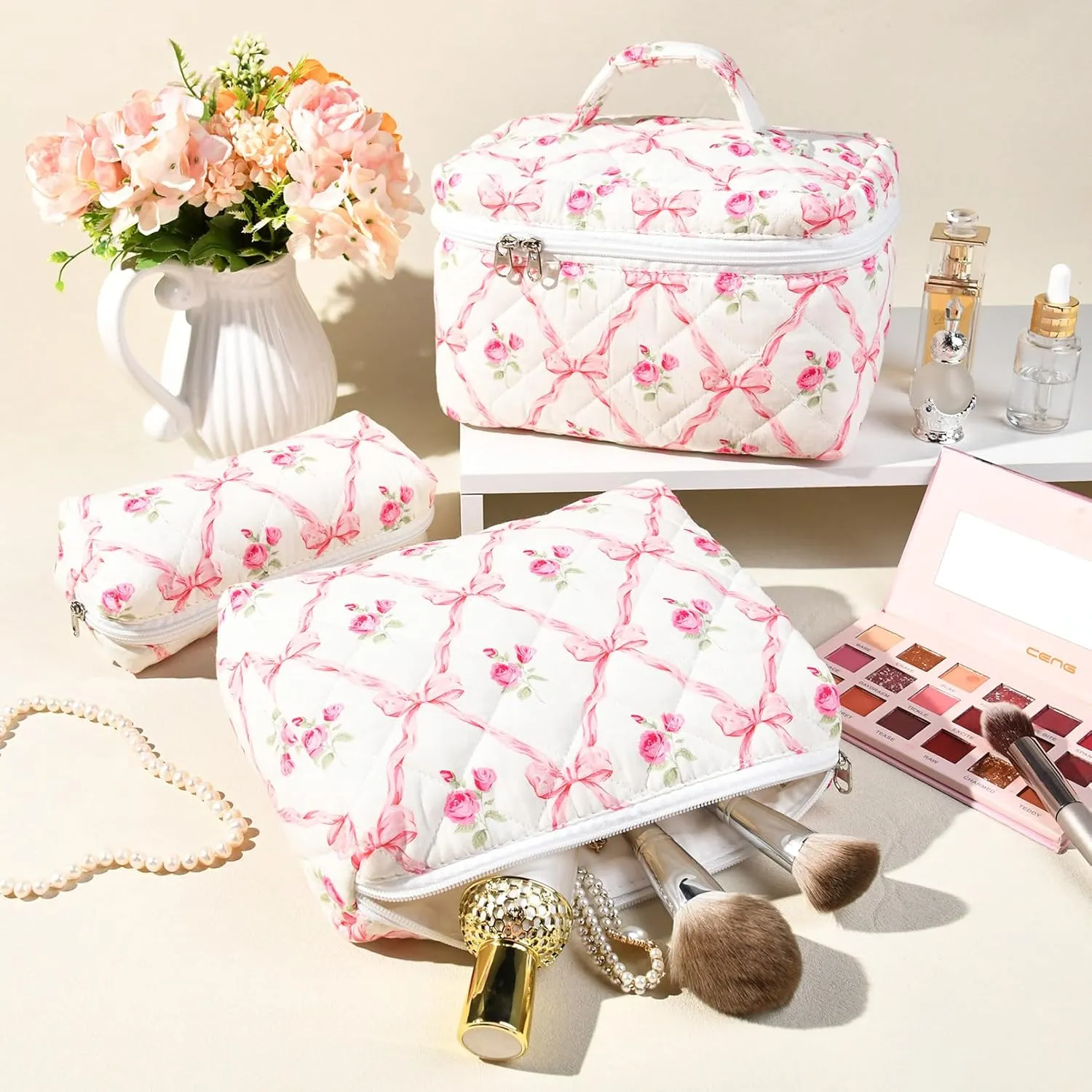 Large Makeup Bag Quilted Makeup Bags Set Cute Cosmetic Bag for Women Girls Floral Coquette Aesthetic Toiletry Bag Travel Make Up Organizer Pink Skincare Bag