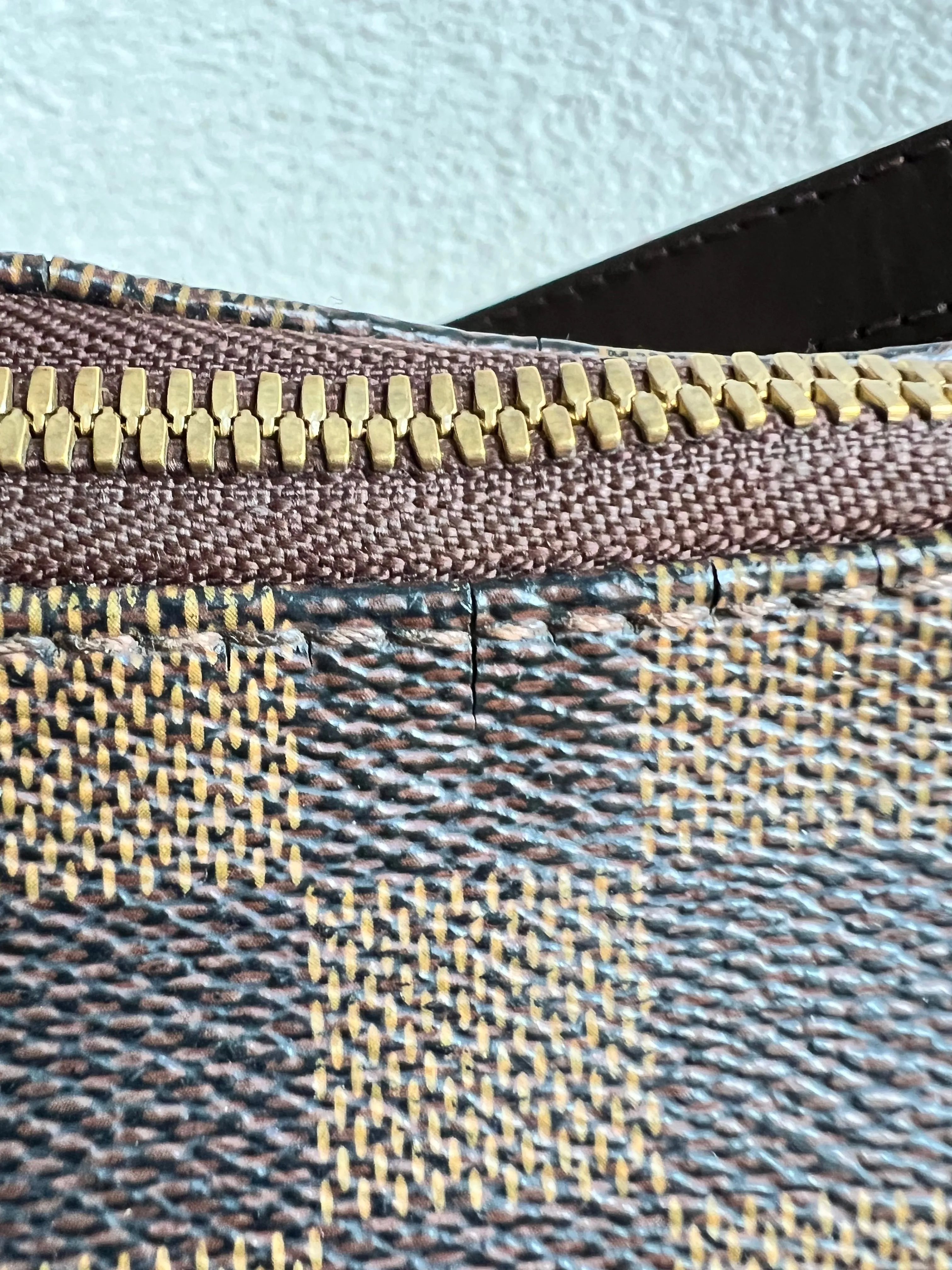 Louis Vuitton Bloomsbury PM Damier Ebene