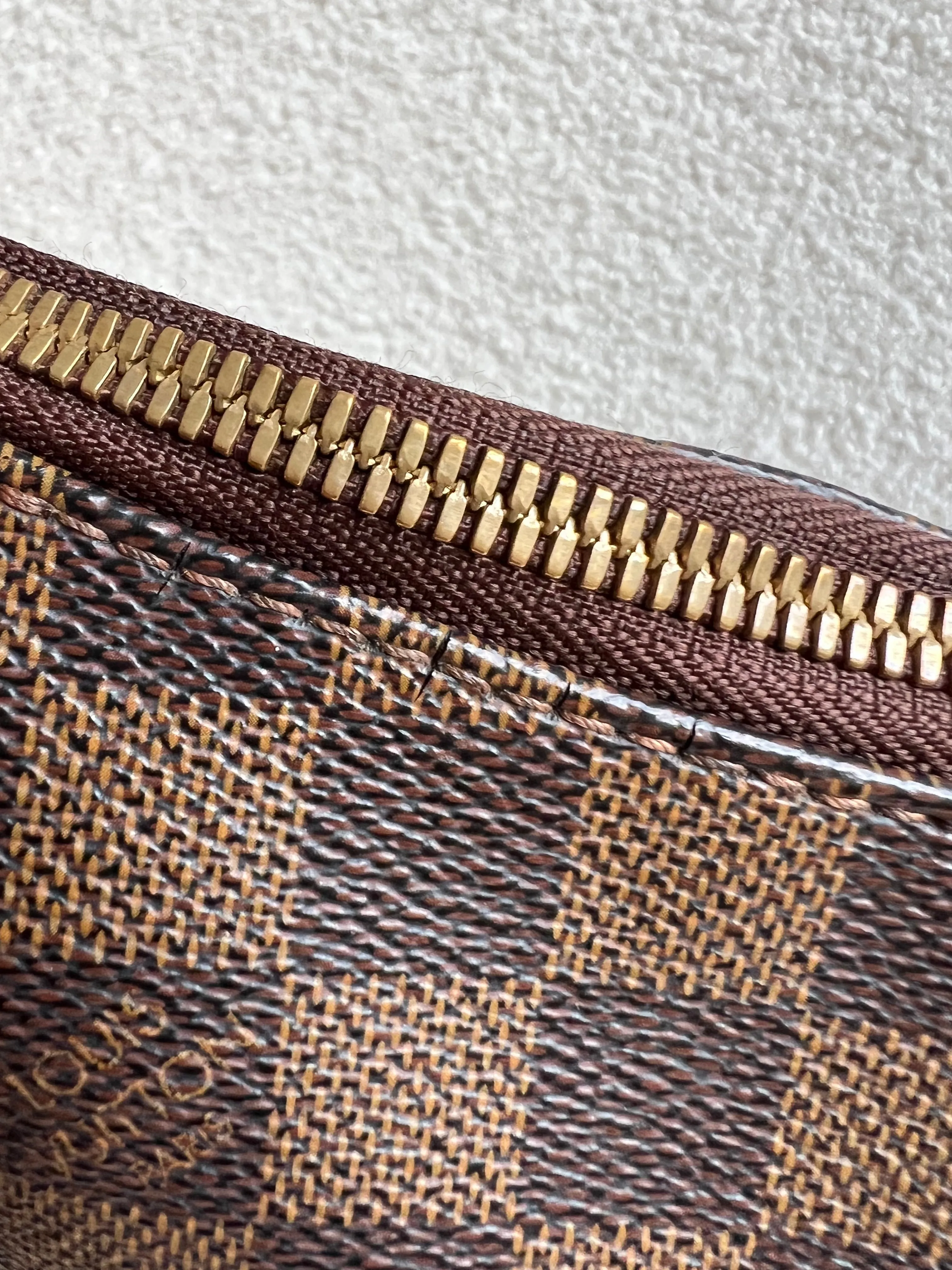 Louis Vuitton Bloomsbury PM Damier Ebene