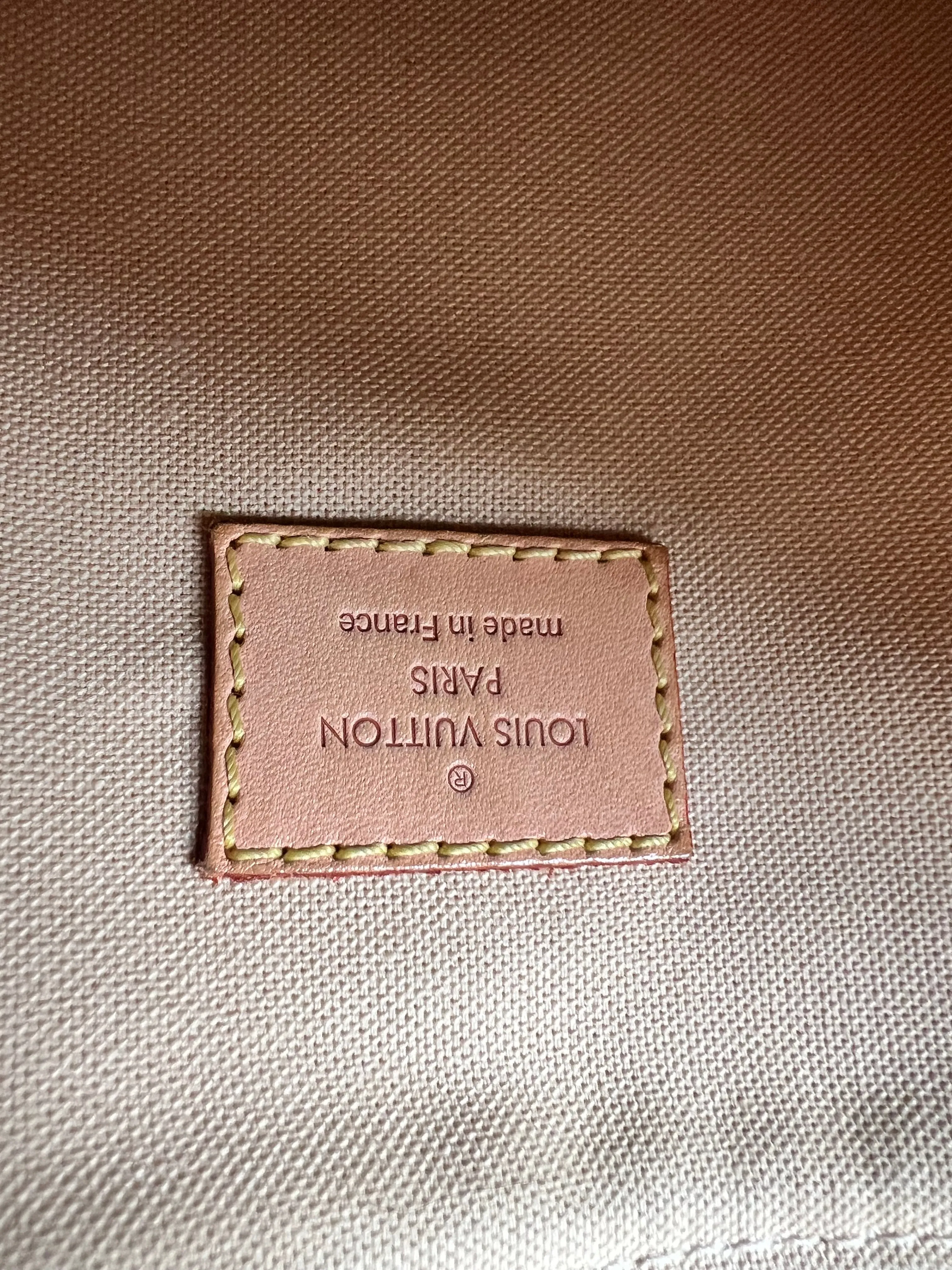 Louis Vuitton Bosphore Messenger Damier Azur
