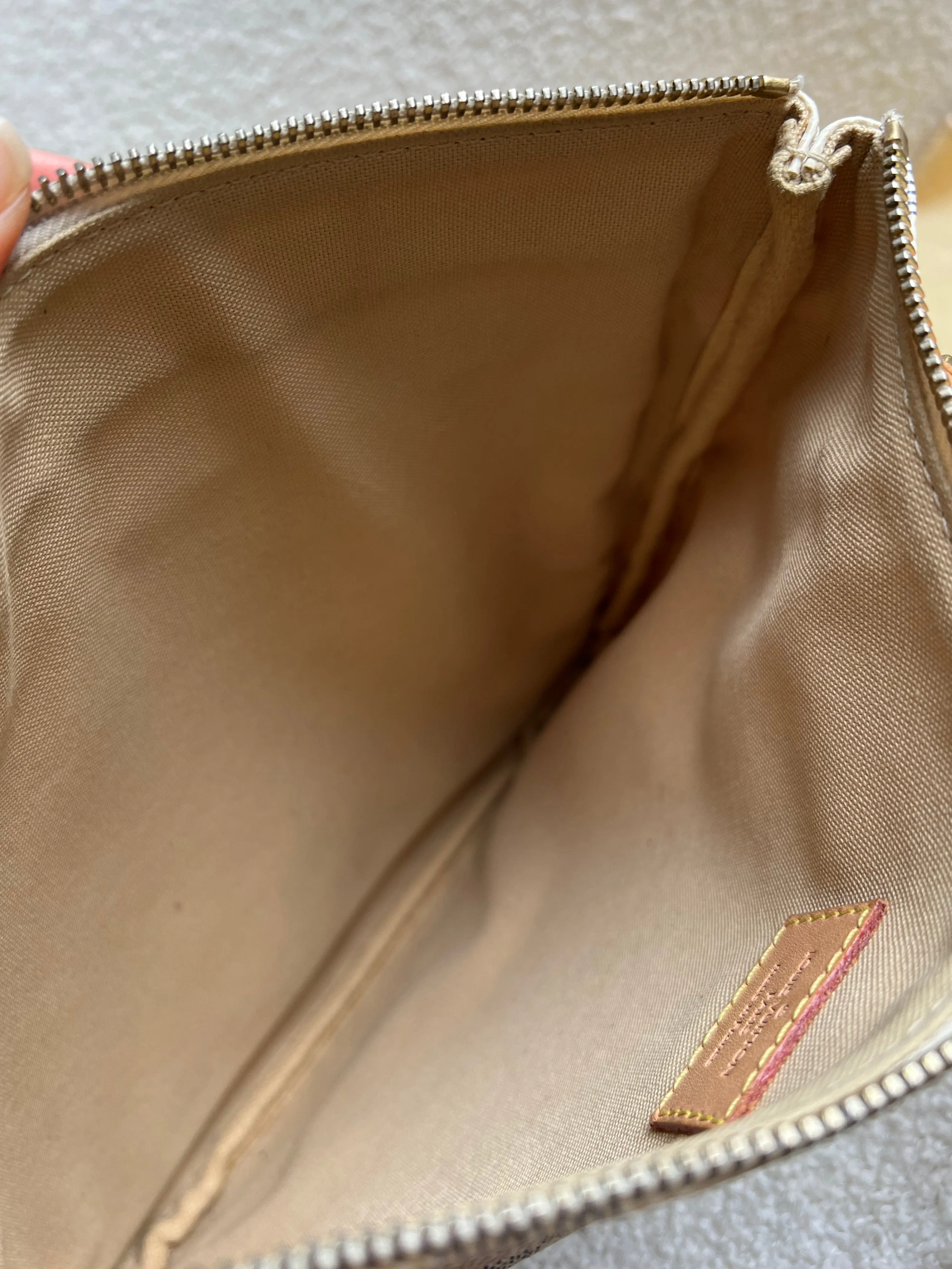 Louis Vuitton Bosphore Messenger Damier Azur