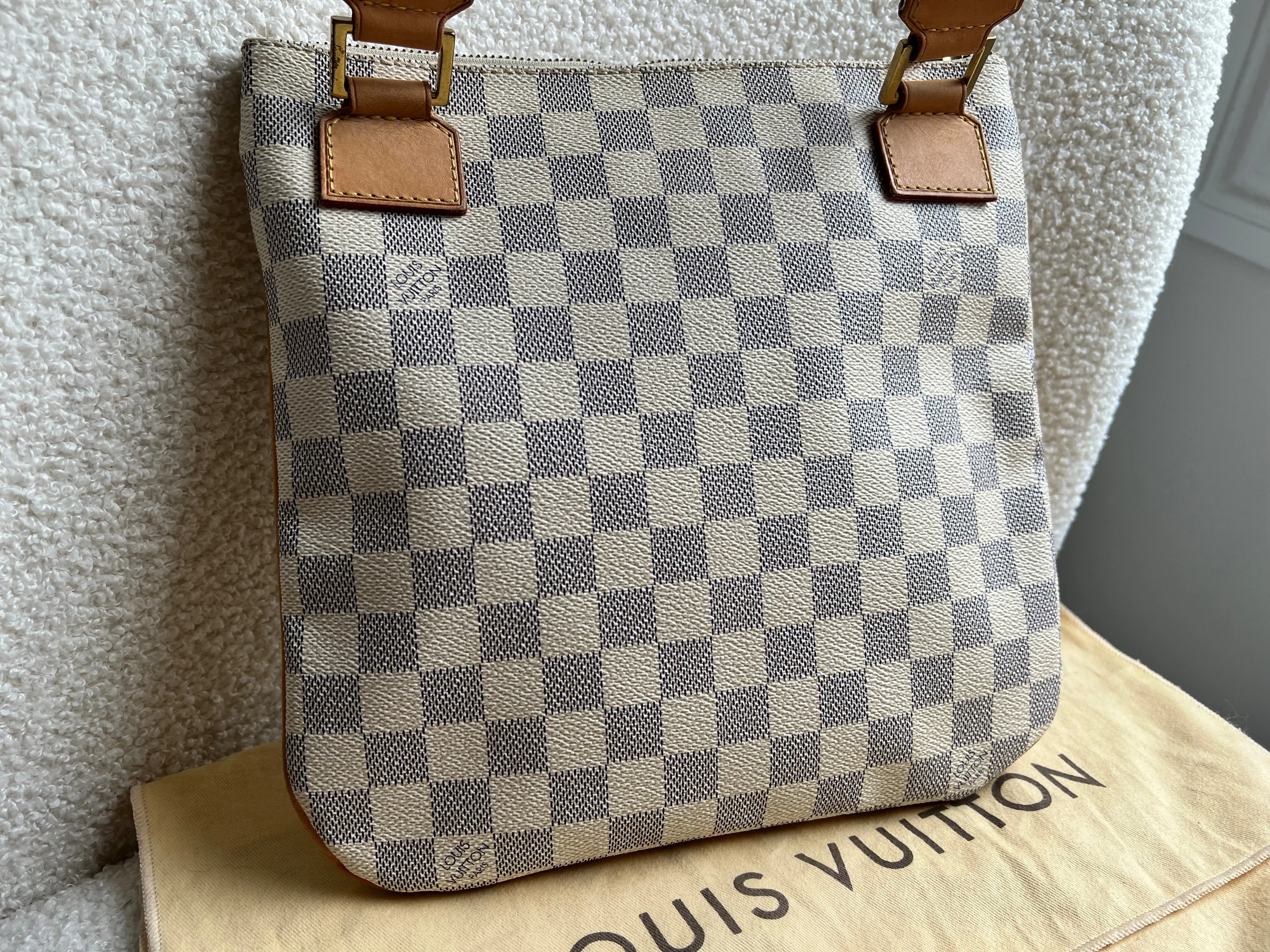 Louis Vuitton Bosphore Messenger Damier Azur