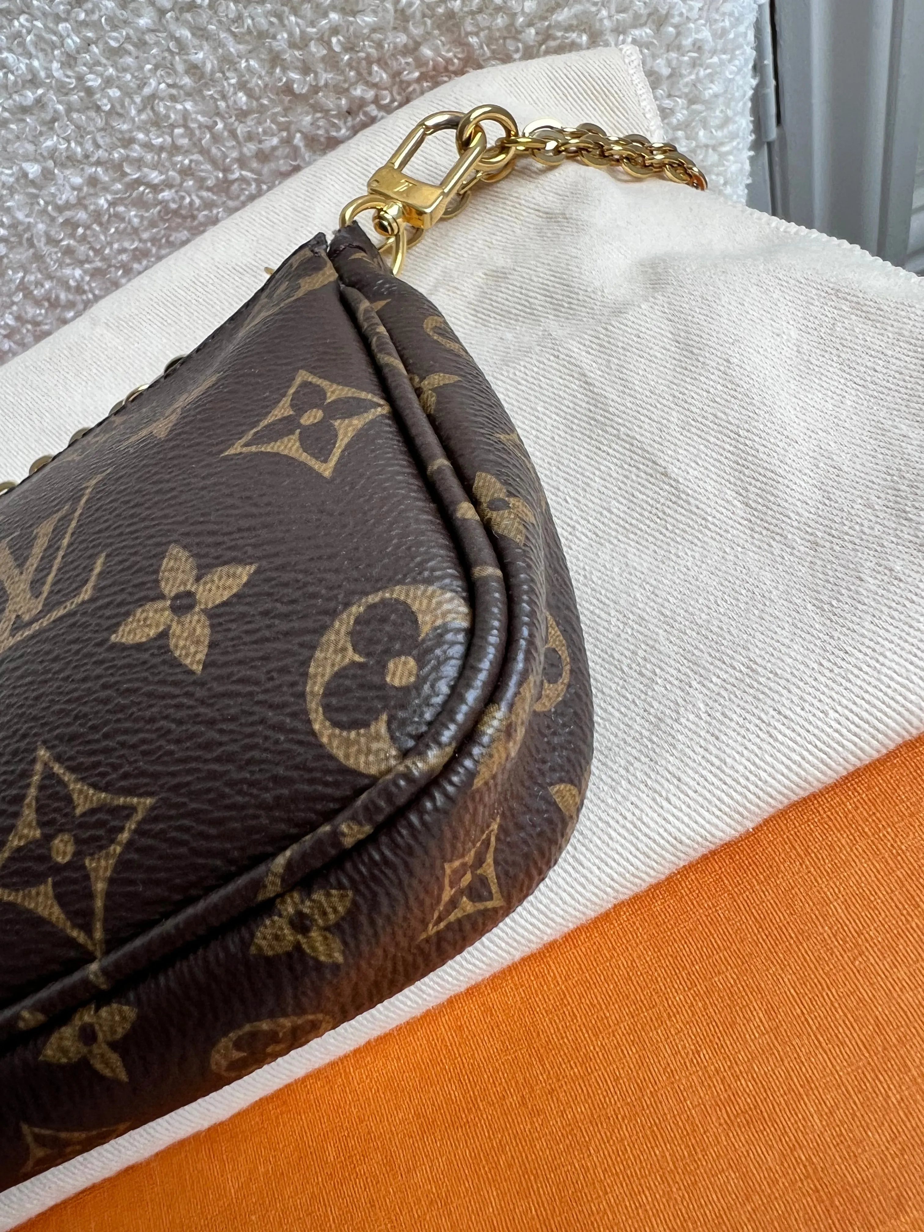 Louis Vuitton Multi Pochette Accessoires Rose Chiaro (RRP £2000)