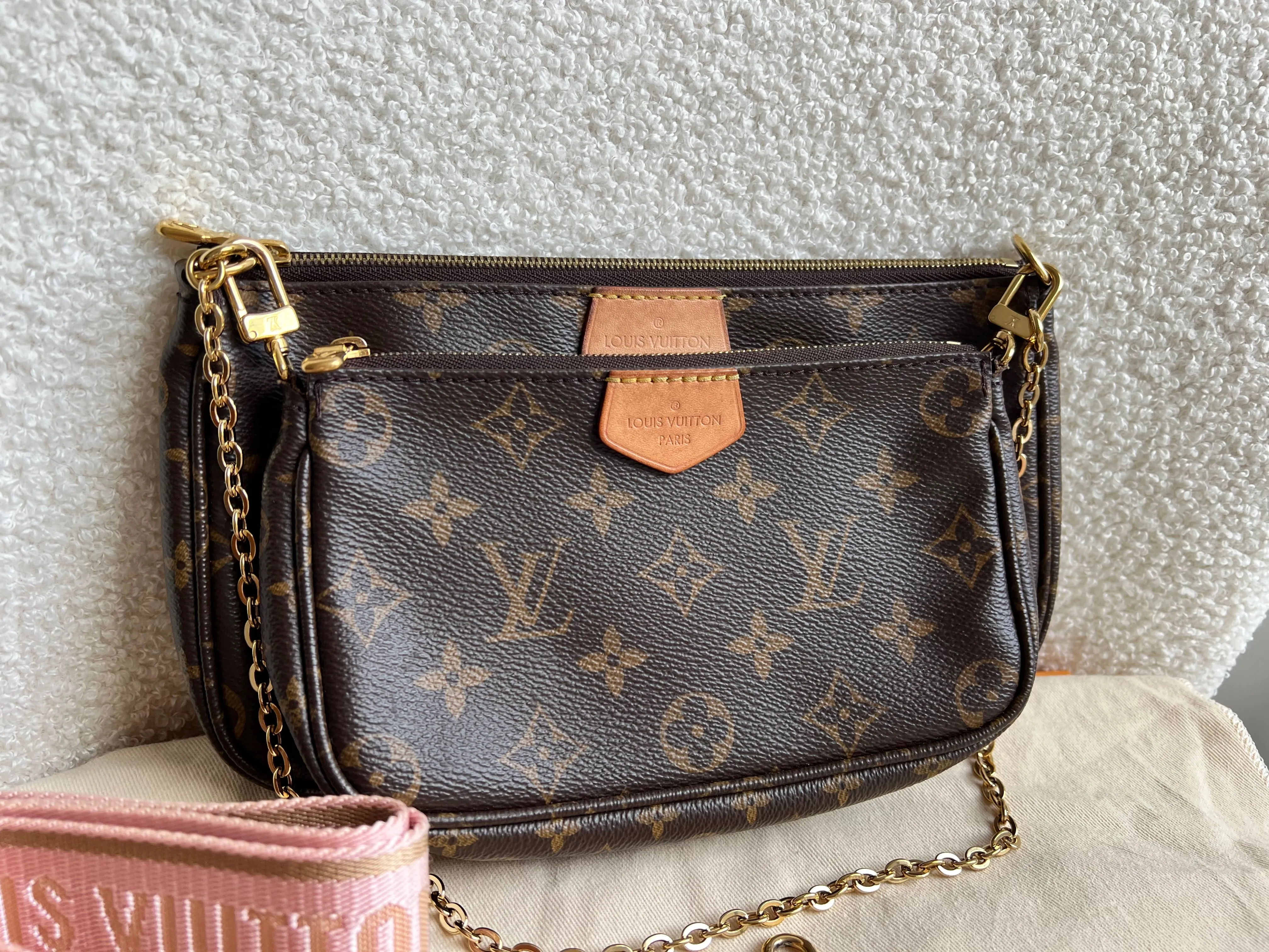 Louis Vuitton Multi Pochette Accessoires Rose Chiaro (RRP £2000)