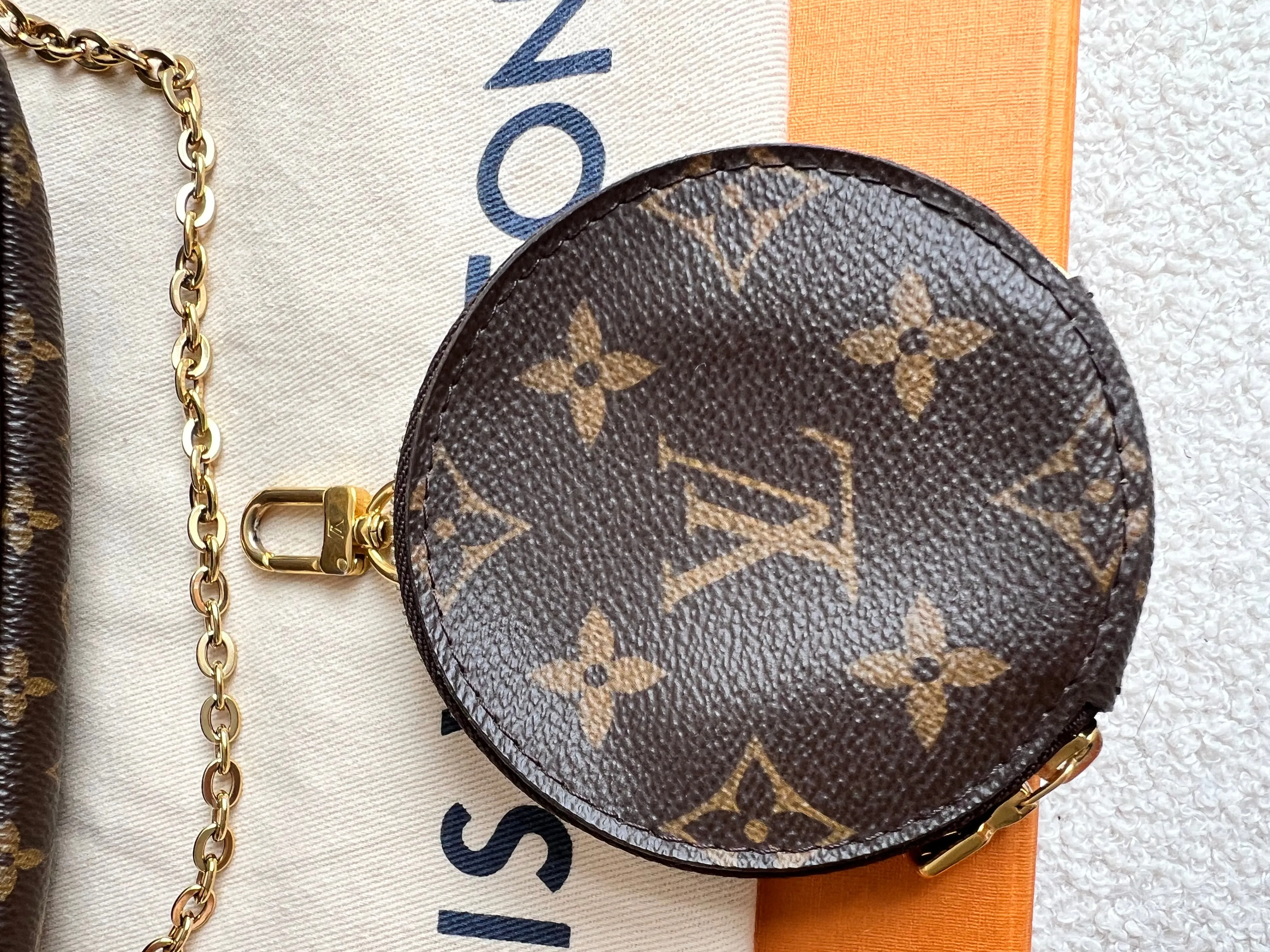 Louis Vuitton Multi Pochette Accessoires Rose Chiaro (RRP £2000)
