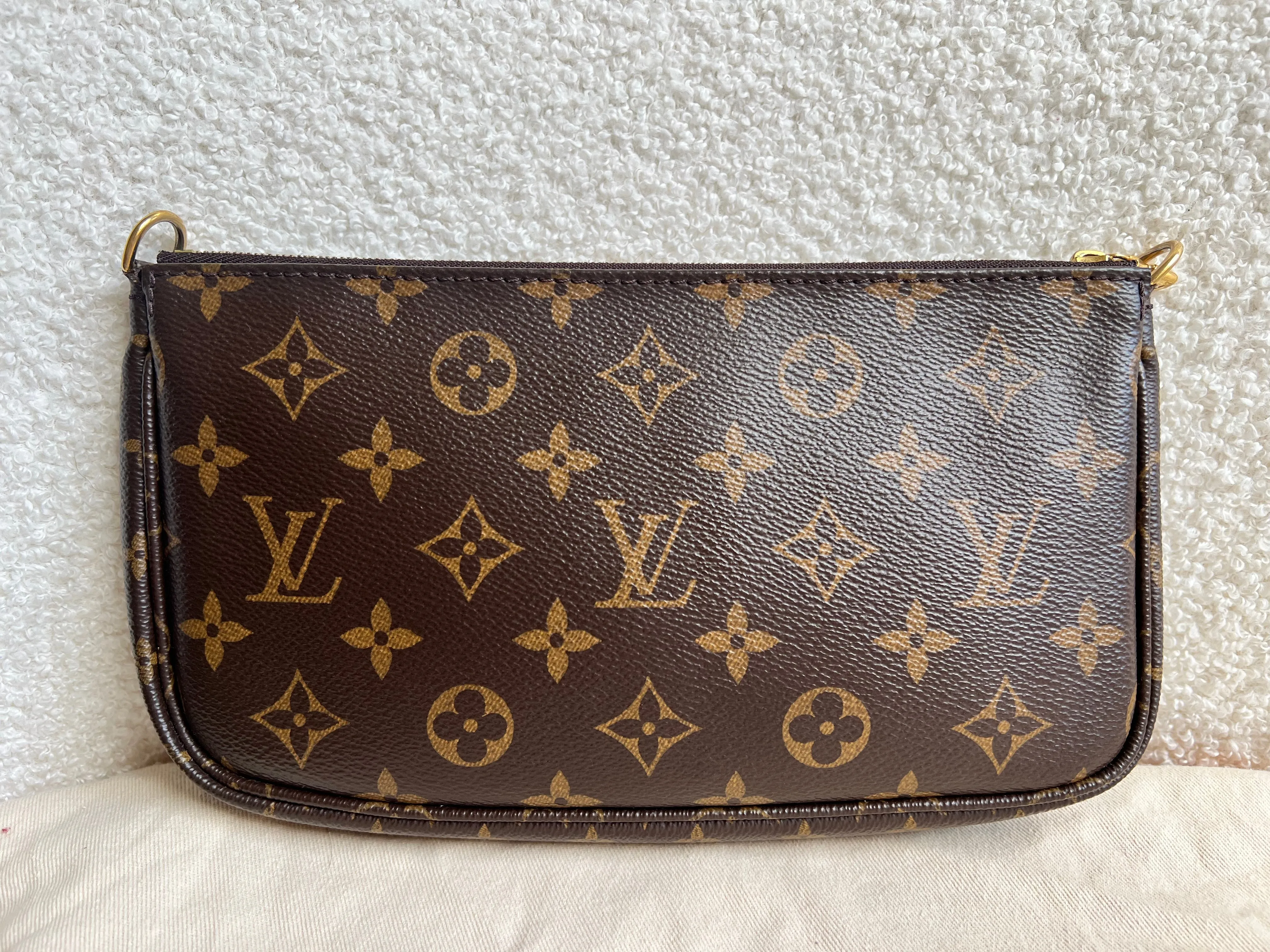 Louis Vuitton Multi Pochette Accessoires Rose Chiaro (RRP £2000)