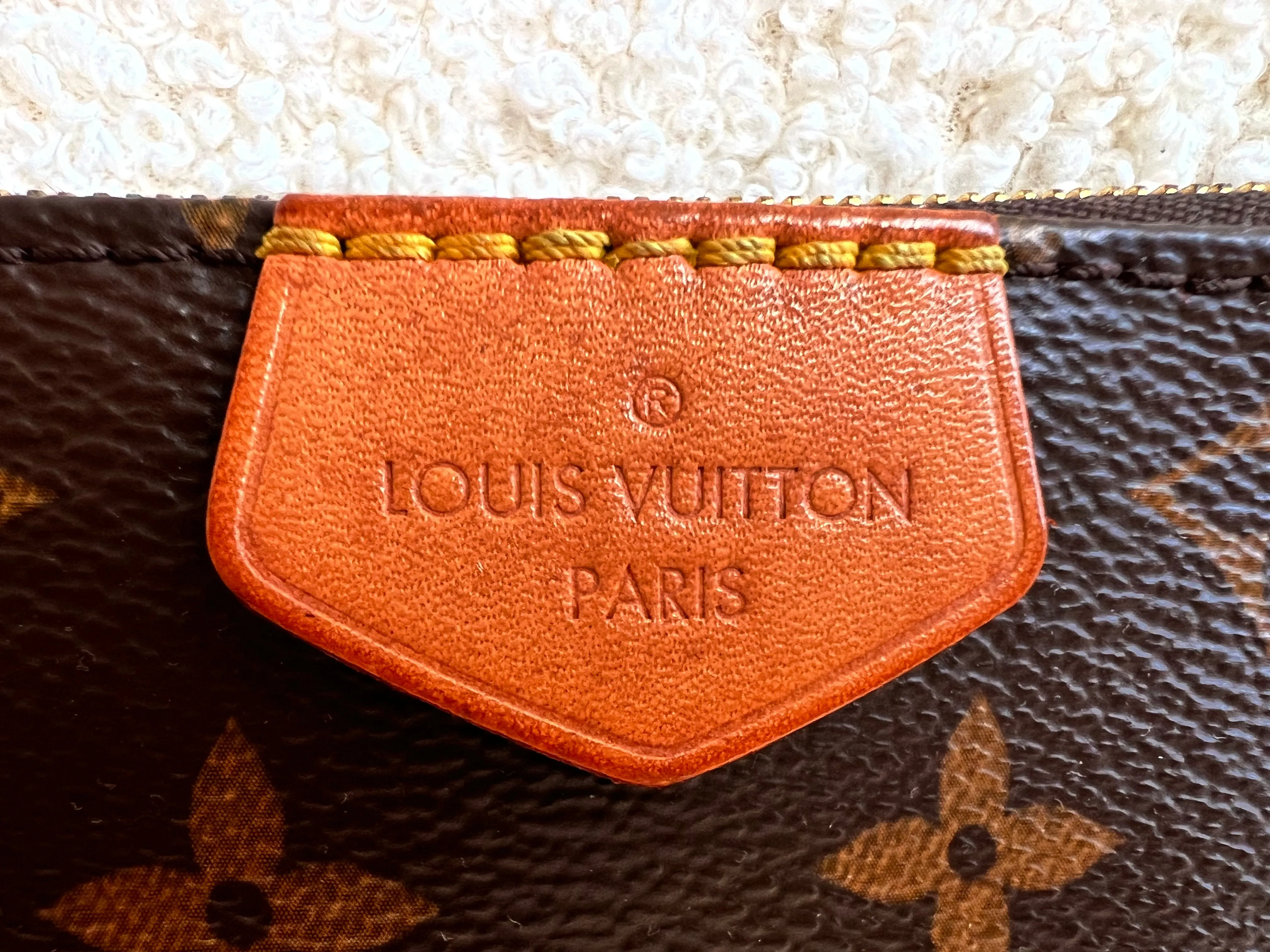 Louis Vuitton Multi Pochette Accessoires Rose Chiaro (RRP £2000)