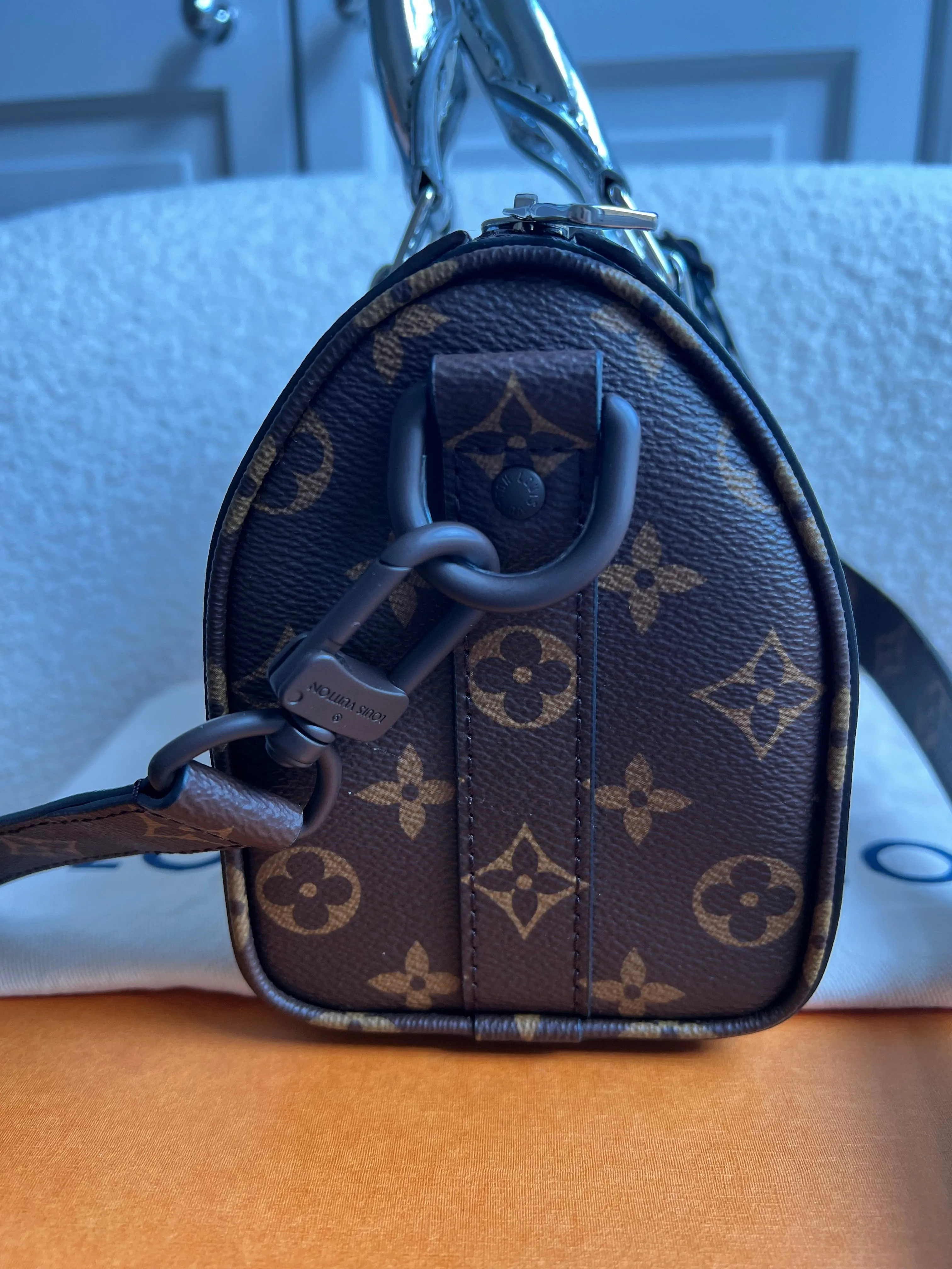Louis Vuitton Nebula Keepall Bandouliere 25 (RRP £2,570)