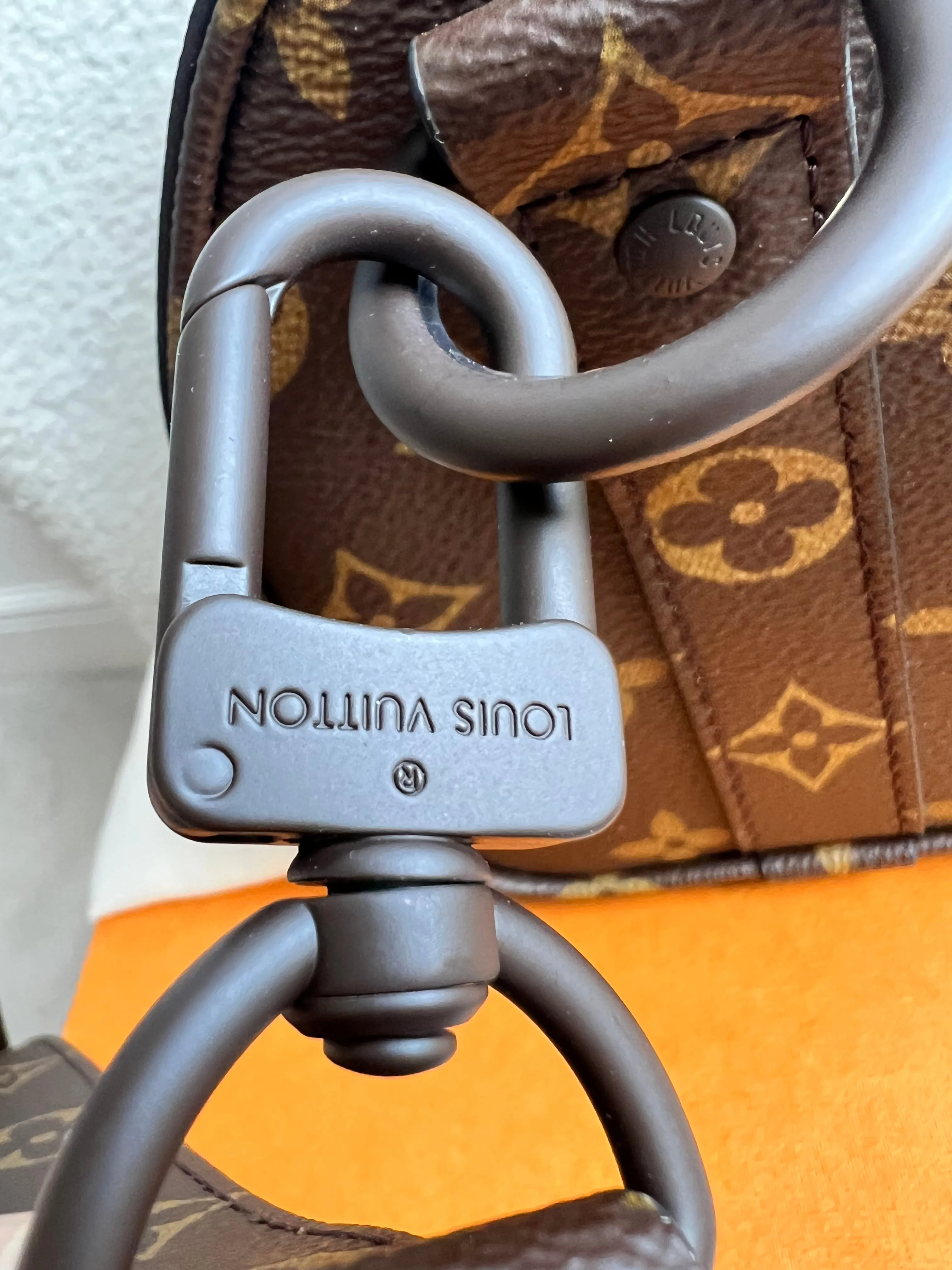 Louis Vuitton Nebula Keepall Bandouliere 25 (RRP £2,570)