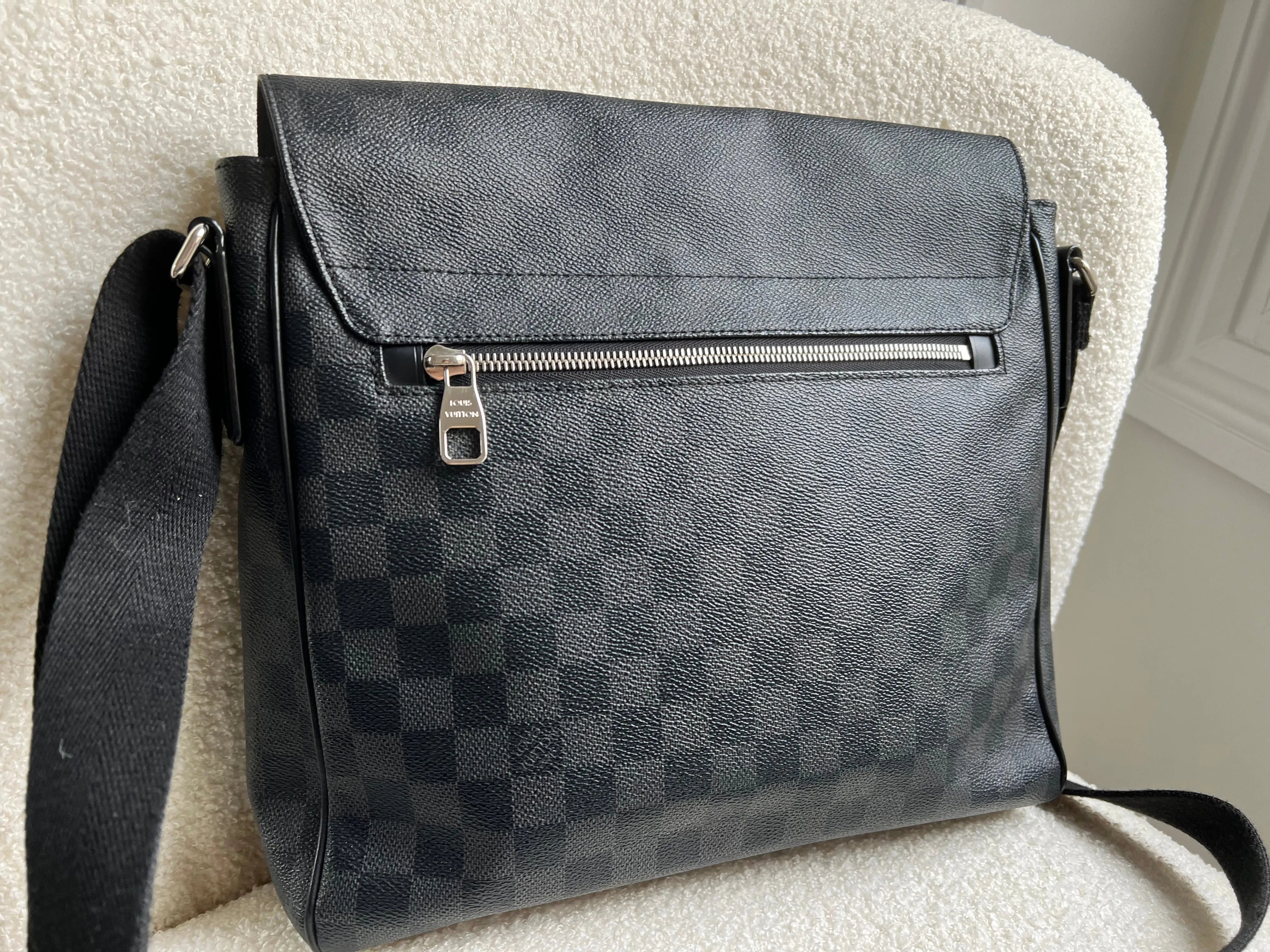 Louis Vuitton PM District Messenger Bag Damier Graphite