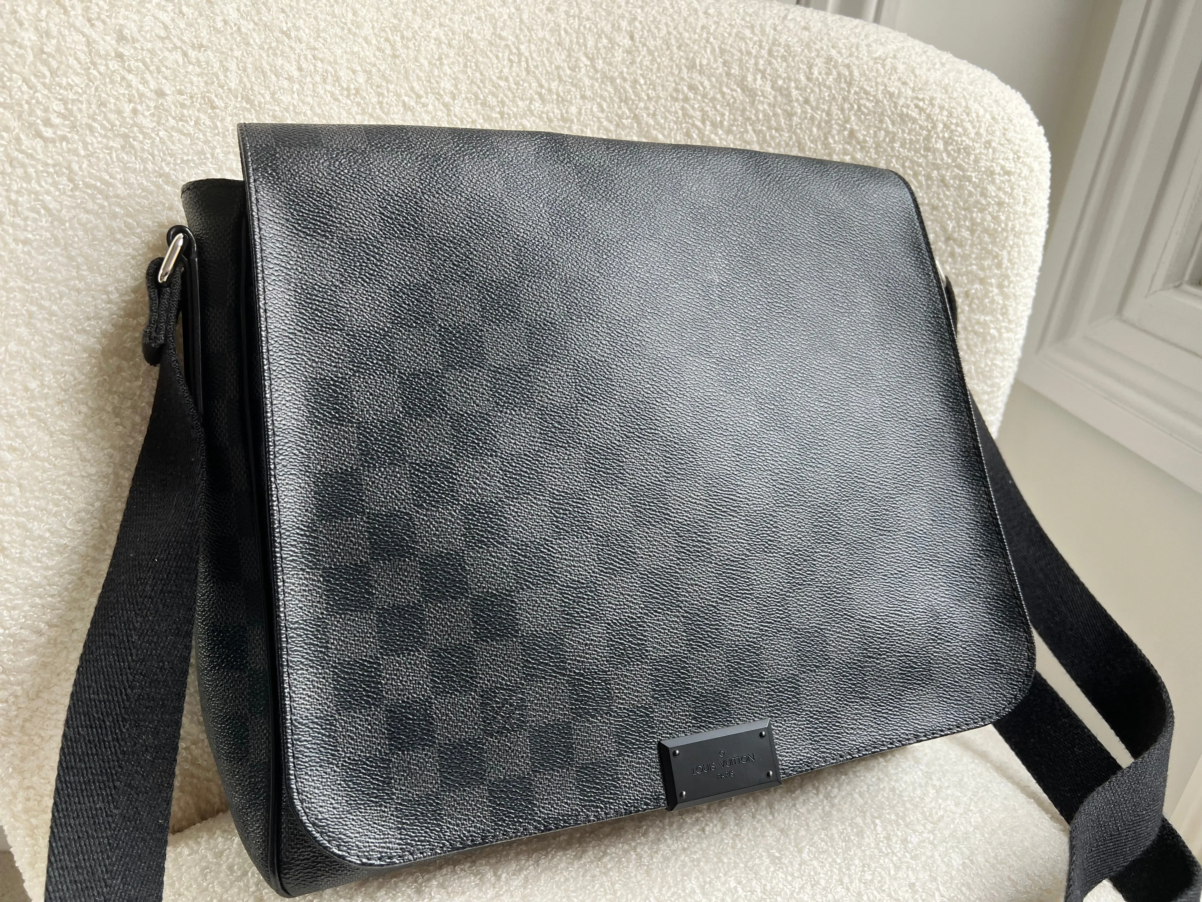 Louis Vuitton PM District Messenger Bag Damier Graphite