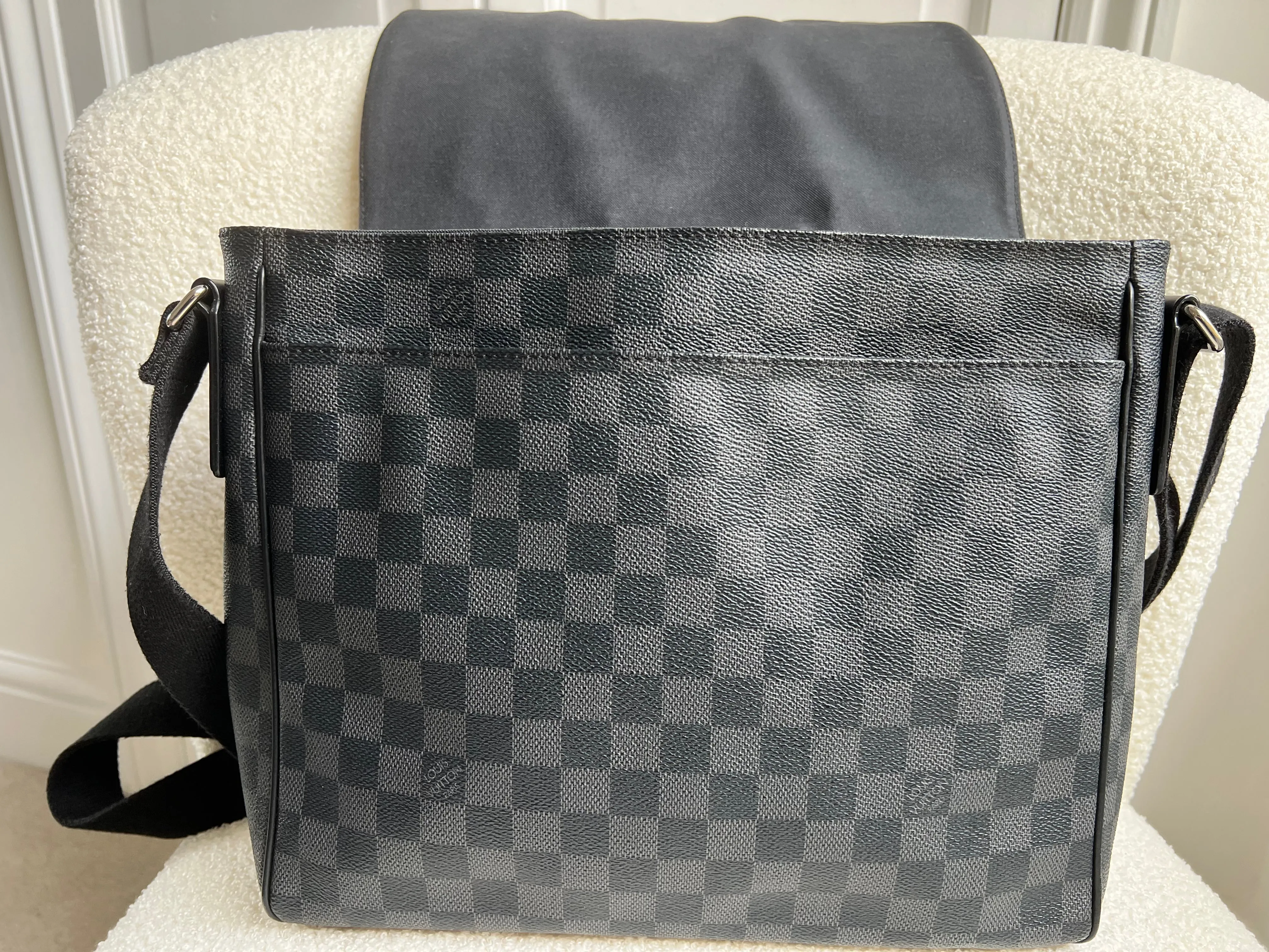 Louis Vuitton PM District Messenger Bag Damier Graphite