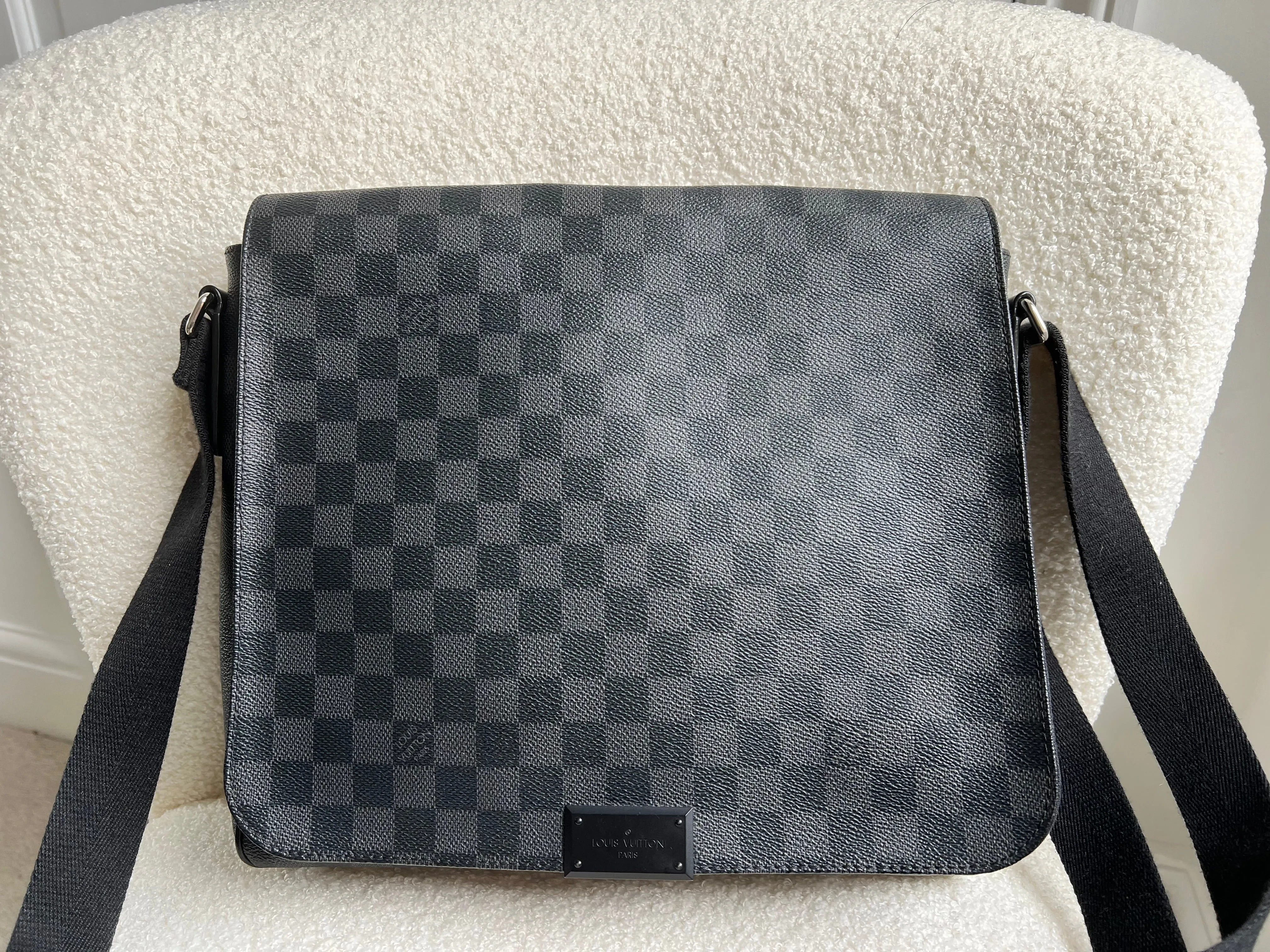 Louis Vuitton PM District Messenger Bag Damier Graphite
