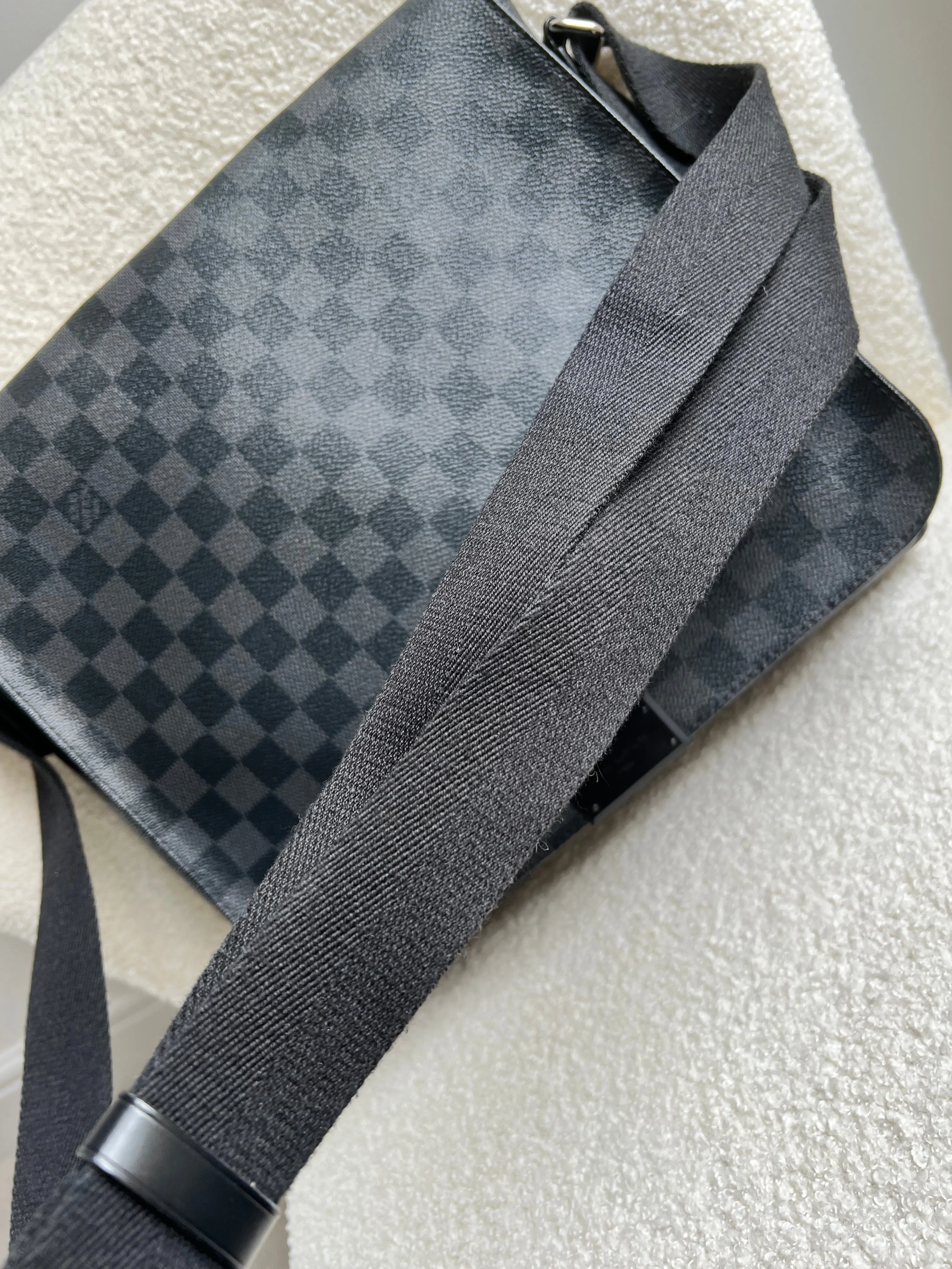 Louis Vuitton PM District Messenger Bag Damier Graphite