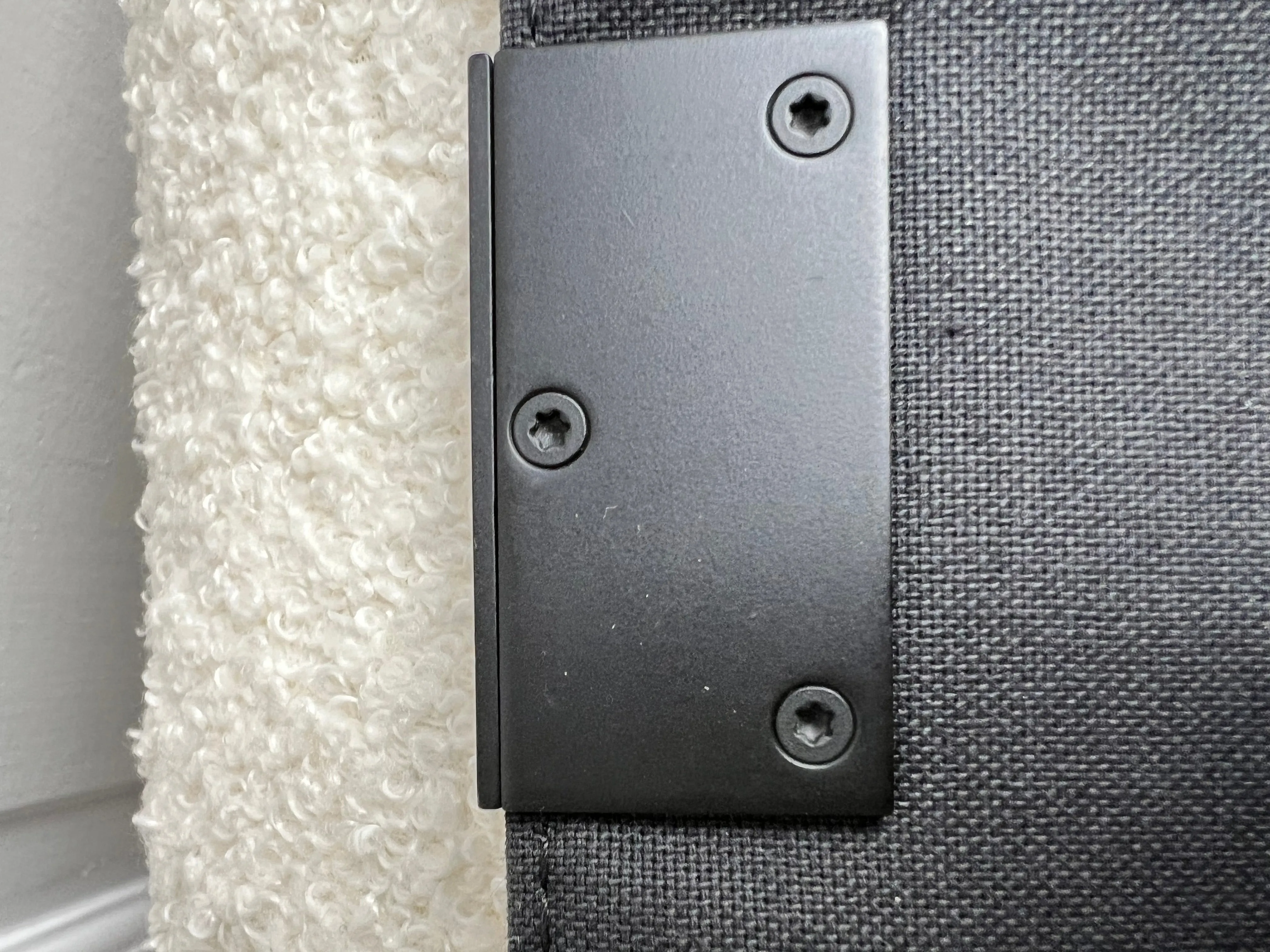 Louis Vuitton PM District Messenger Bag Damier Graphite
