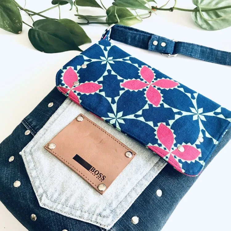 Medium Sunshine Satchel - Pink and blue floral