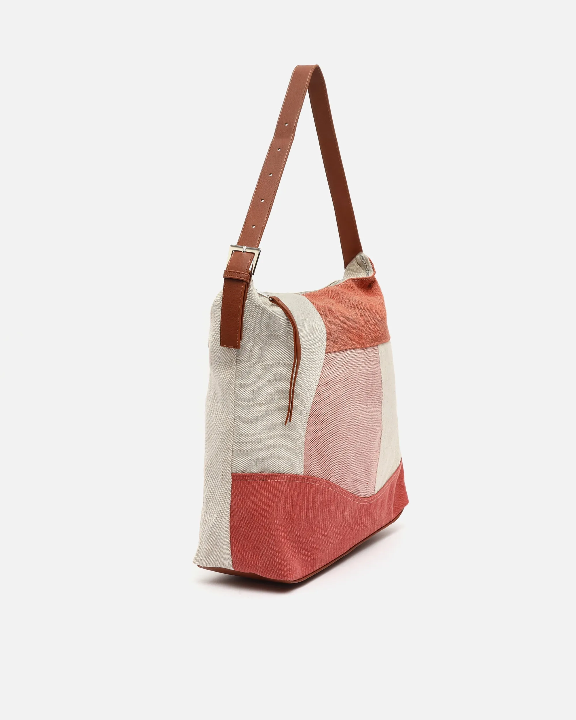 Narcisa bolso hobo con estampado patchwork