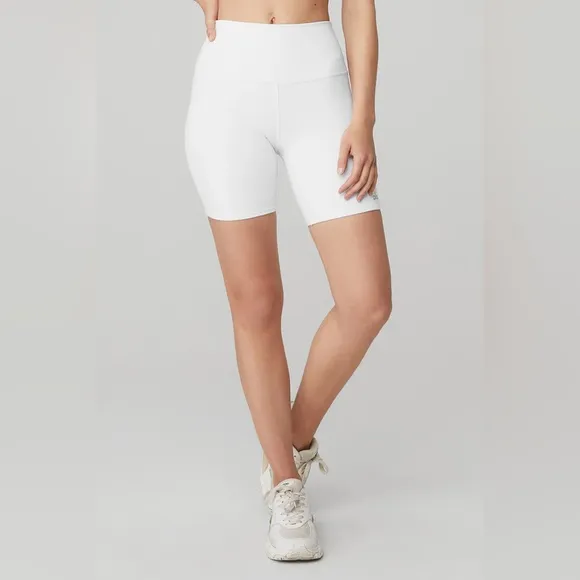 NWOT ALO 7&quot; High-Waist Biker Short