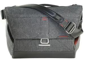 Peak Design The Everyday Messenger 13” – Charcoal