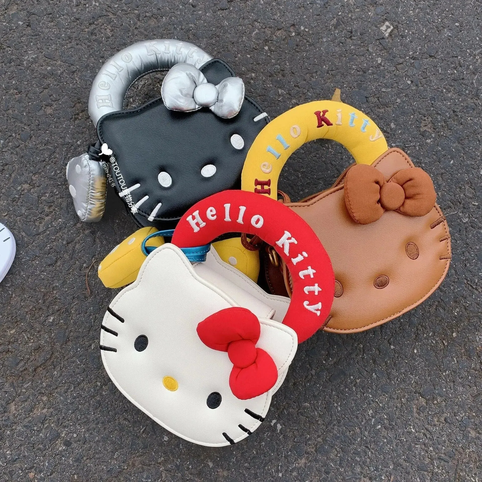 Sanrio Hello Kitty Messenger Bag