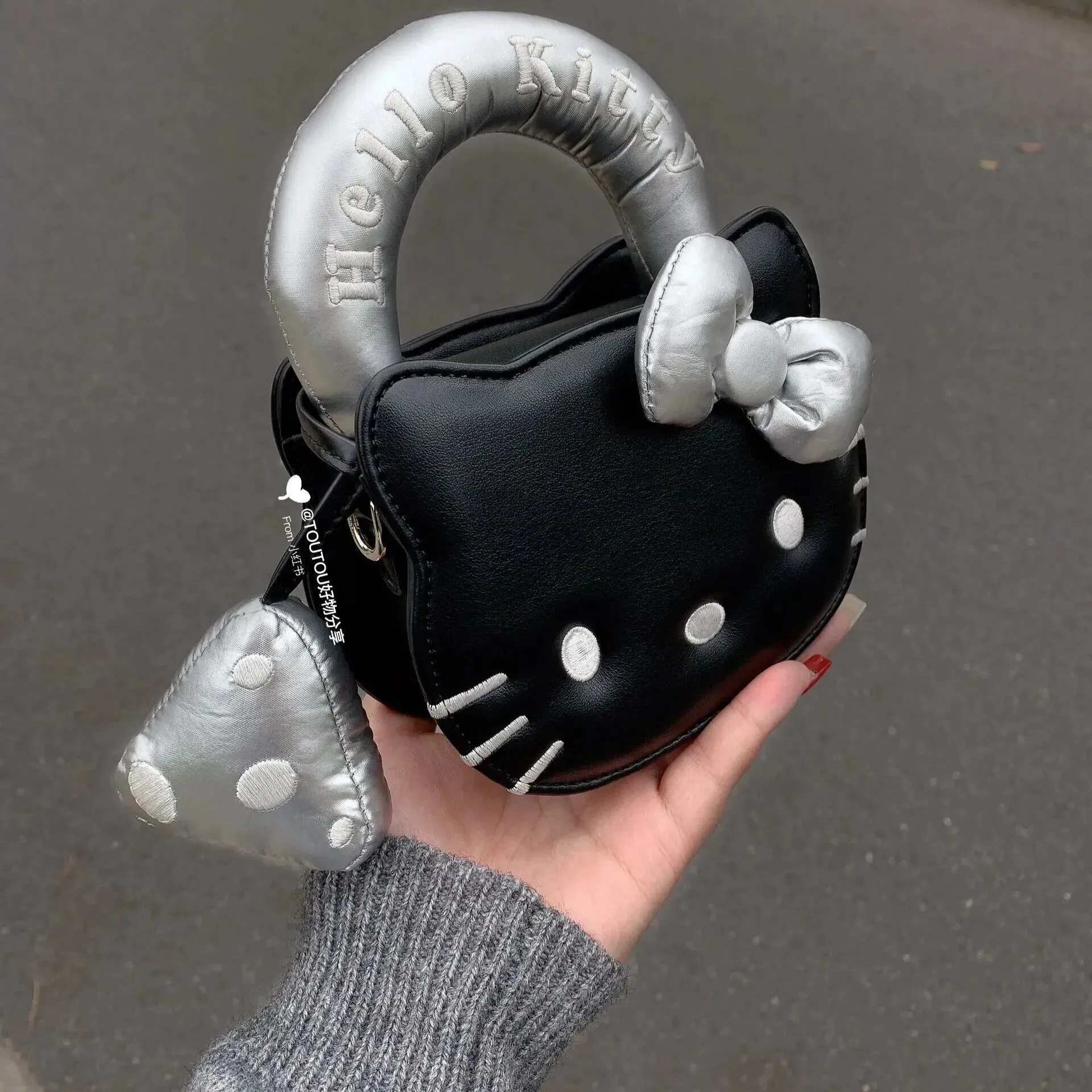 Sanrio Hello Kitty Messenger Bag