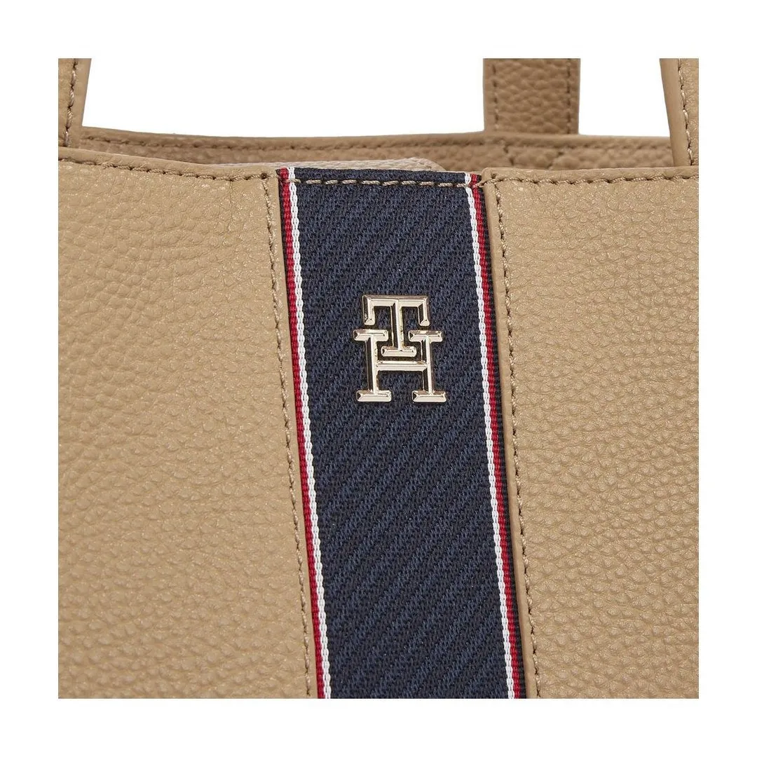 Th Legacy Satchel