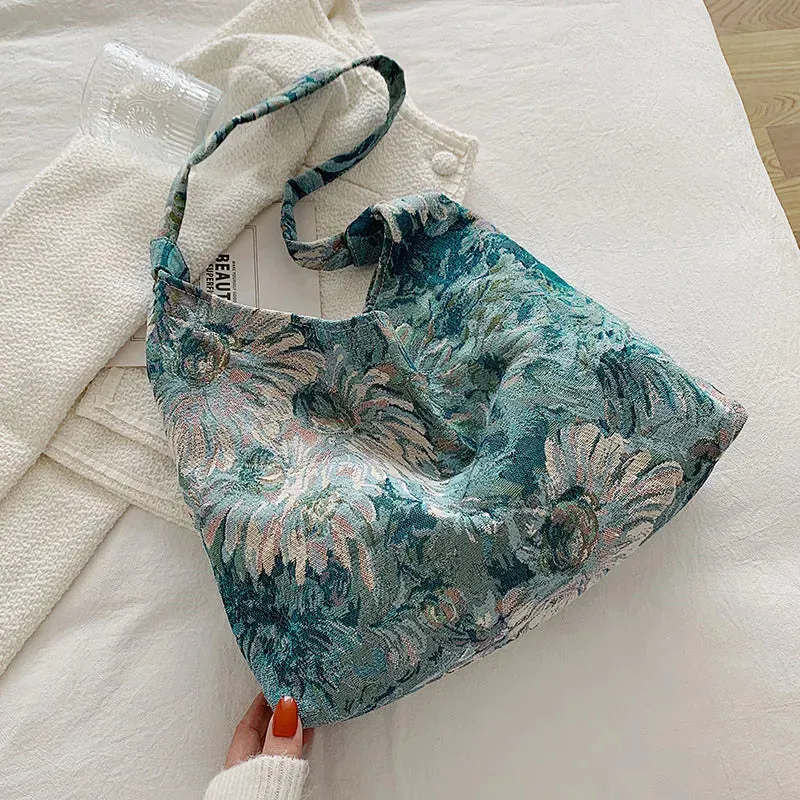 The Florentine - Soft Knot Shoulder Bag