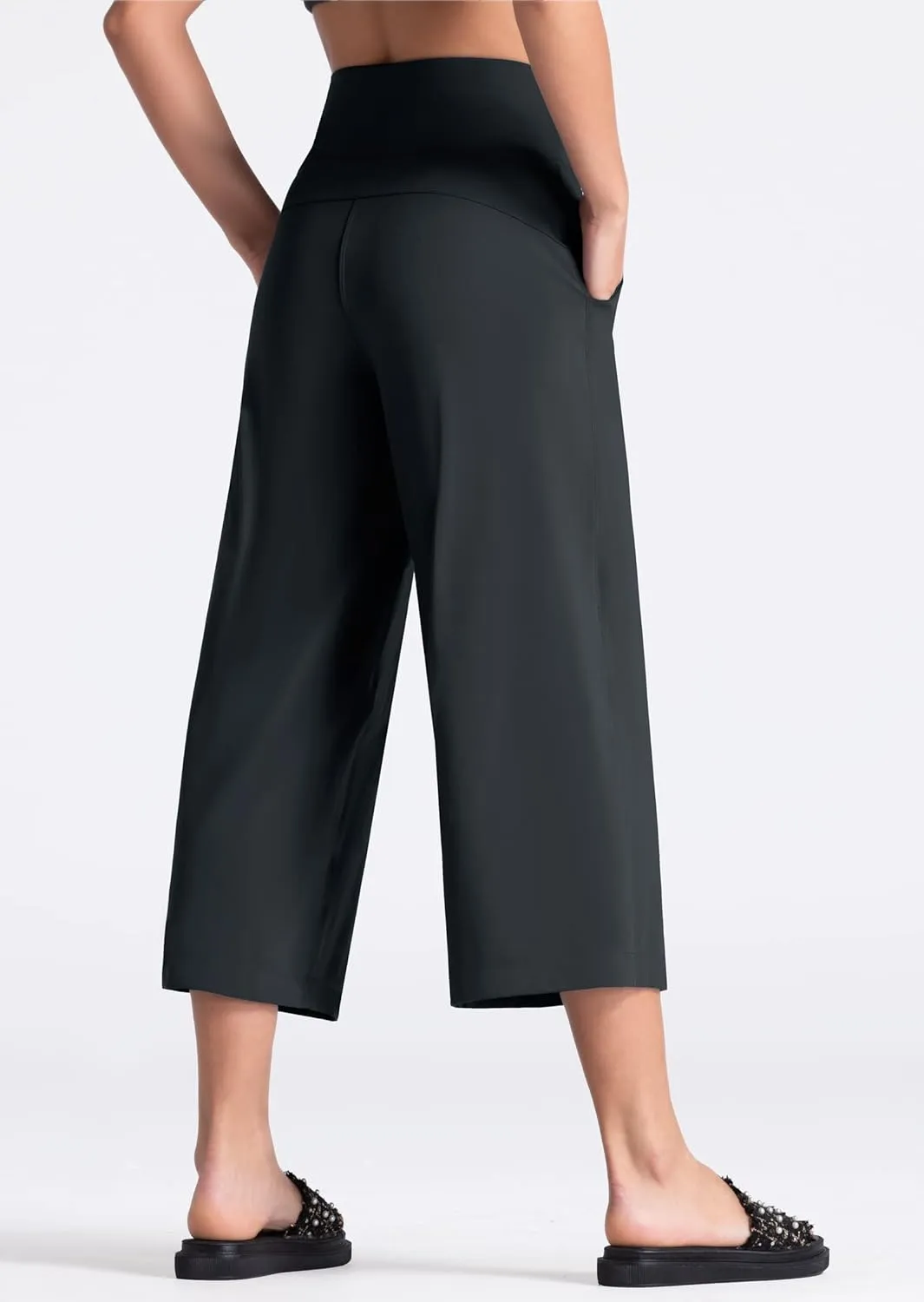THE GYM PEOPLE Womens' Yoga Pants with Pockets and Tummy Control High Waist in Flare Crop