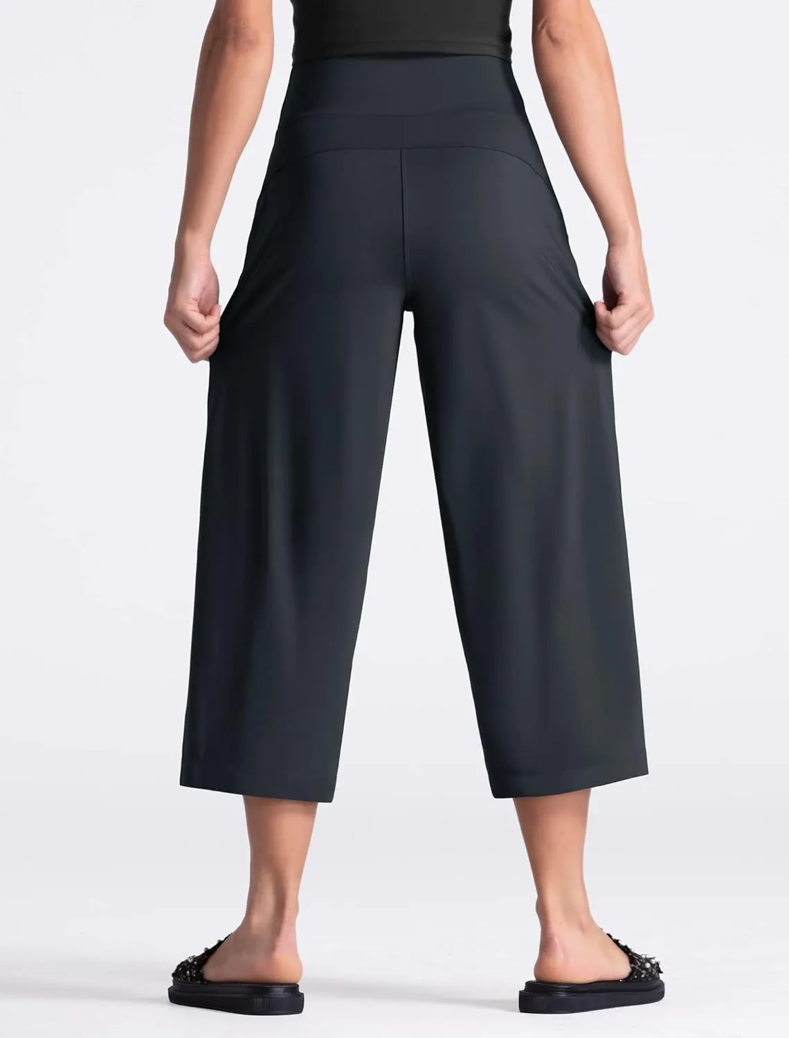 THE GYM PEOPLE Womens' Yoga Pants with Pockets and Tummy Control High Waist in Flare Crop