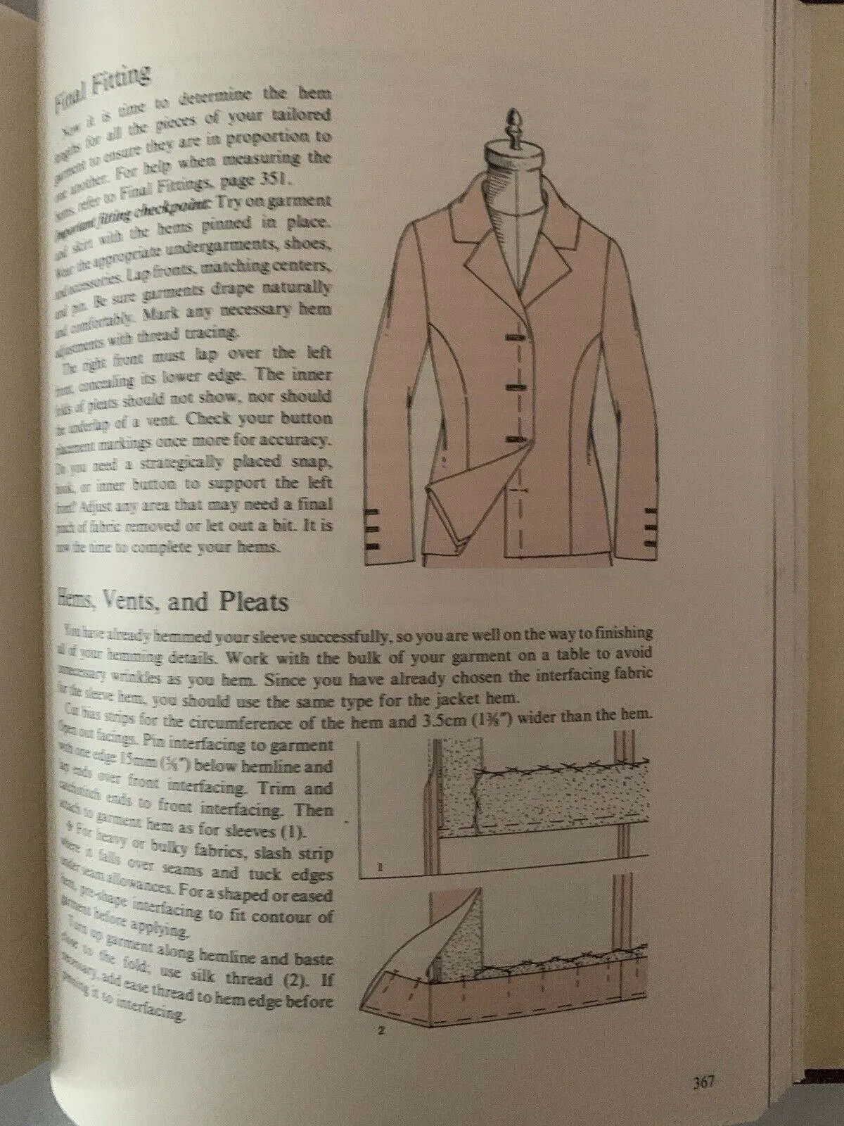 The Vogue Sewing Book - Metric Edition By Book Club Associates 1978
