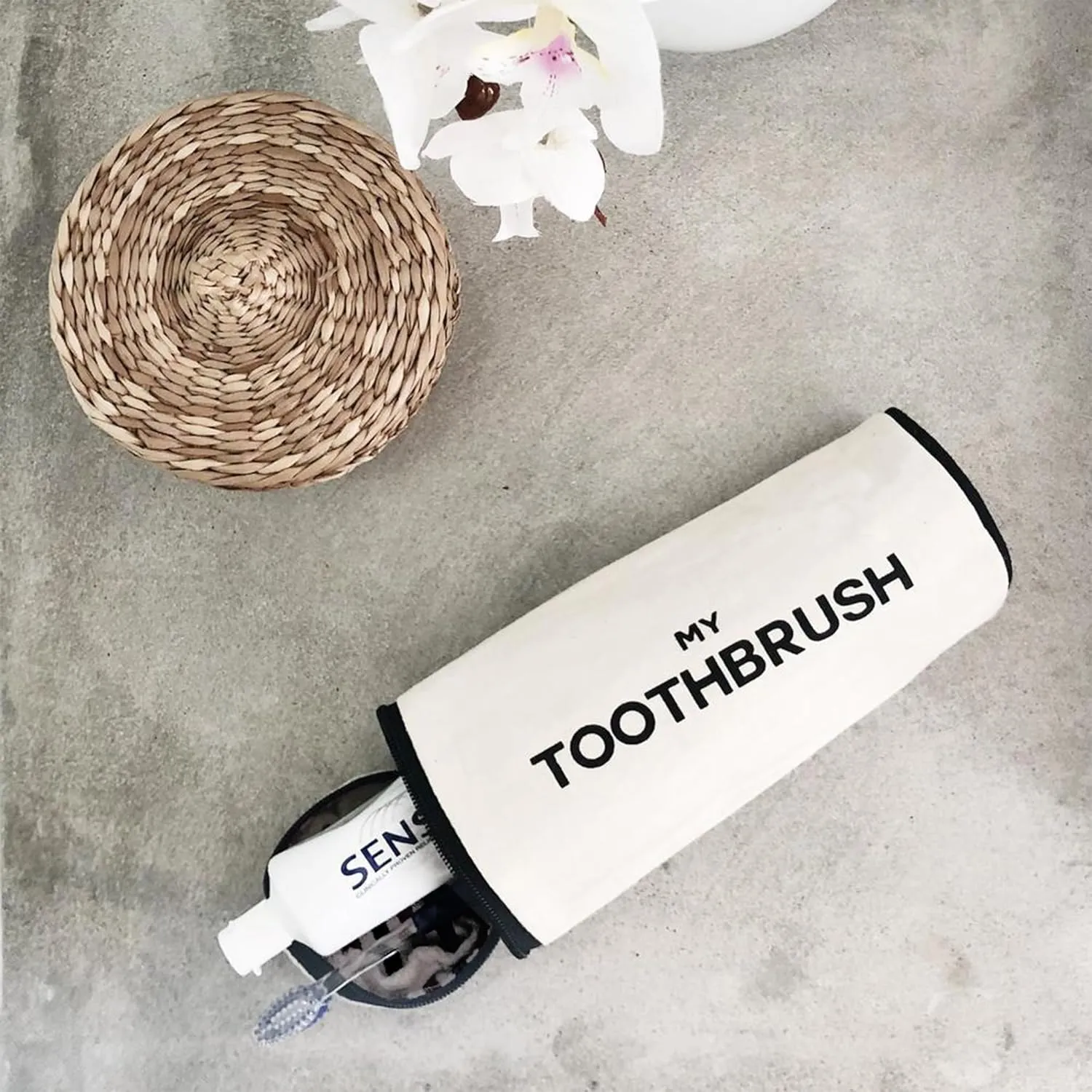 Toothbrush Case for Travel | Toothbrush and Toothpaste Travel Bag | Small Toiletry Pouch for Traveling | Electric Tooth Brush Holder Men & Women | Cream